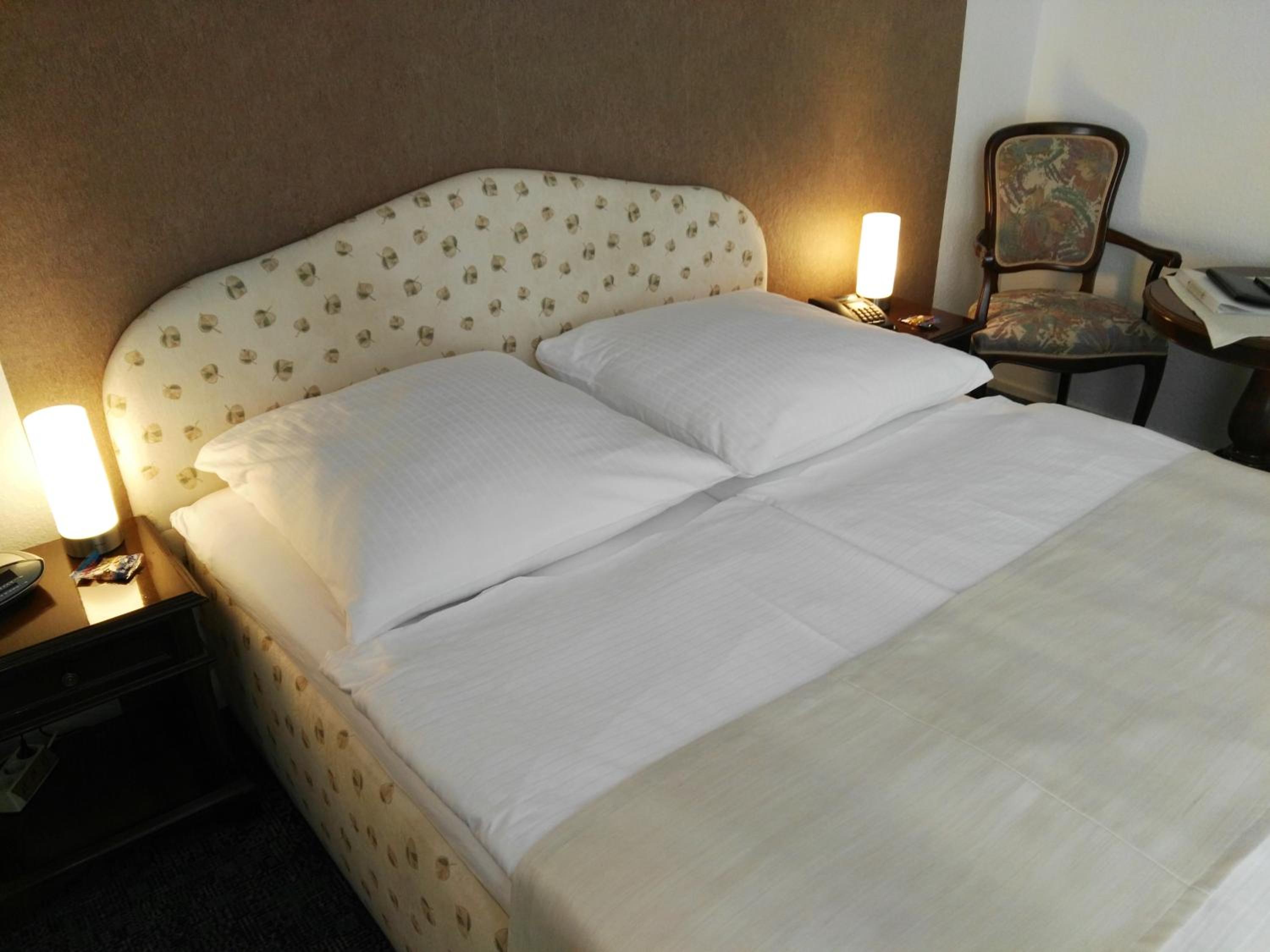 Double Room - Photo 2