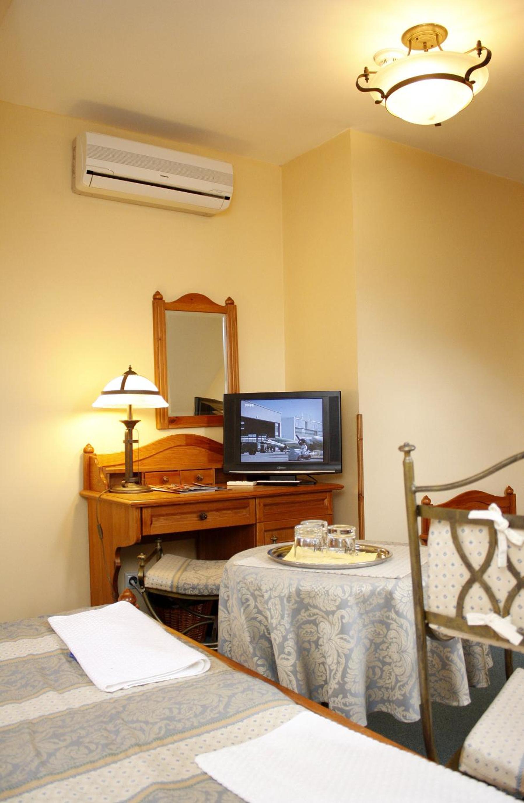 Triple Room - Photo 5