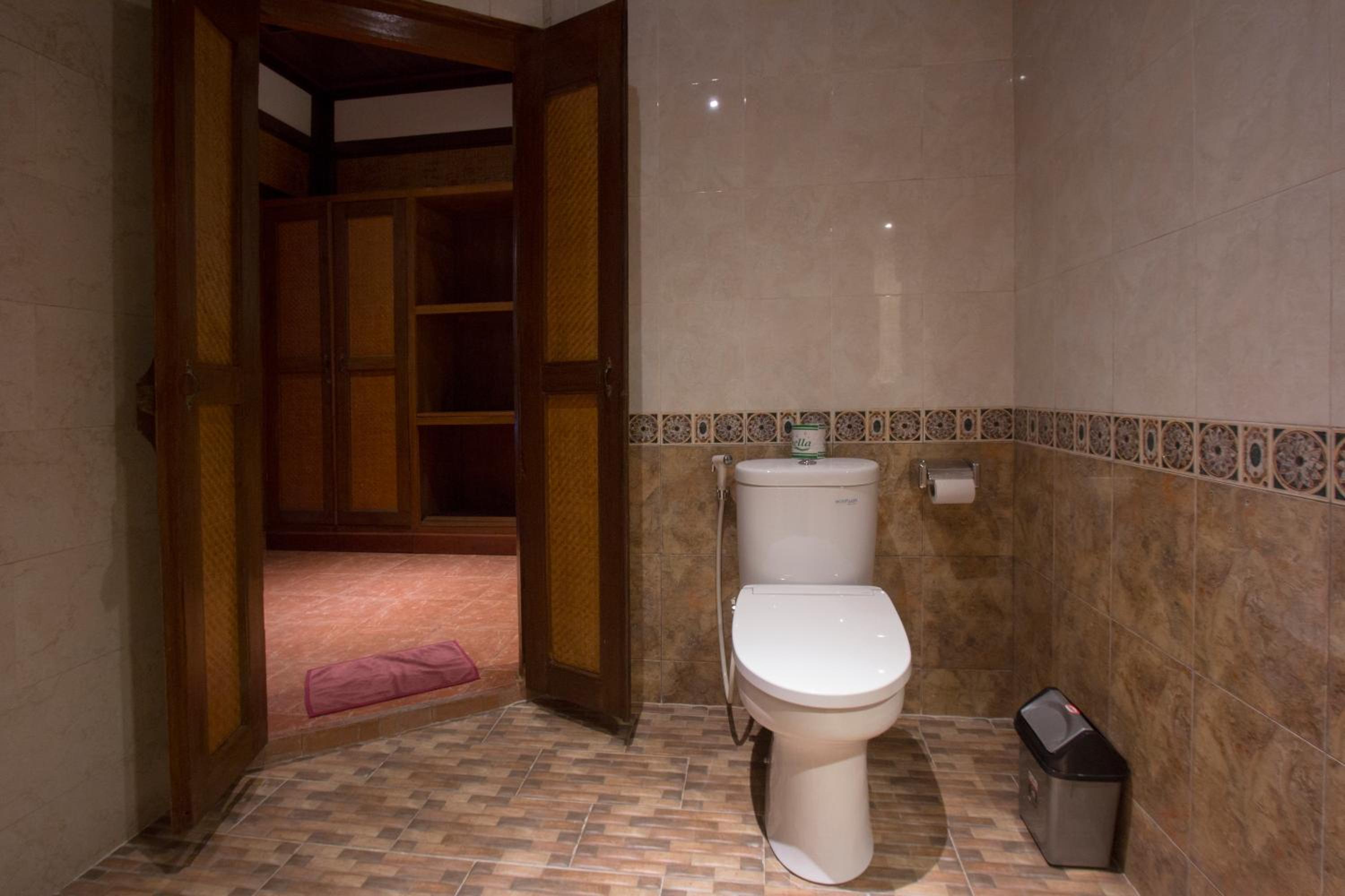 Deluxe Suite - Photo 9