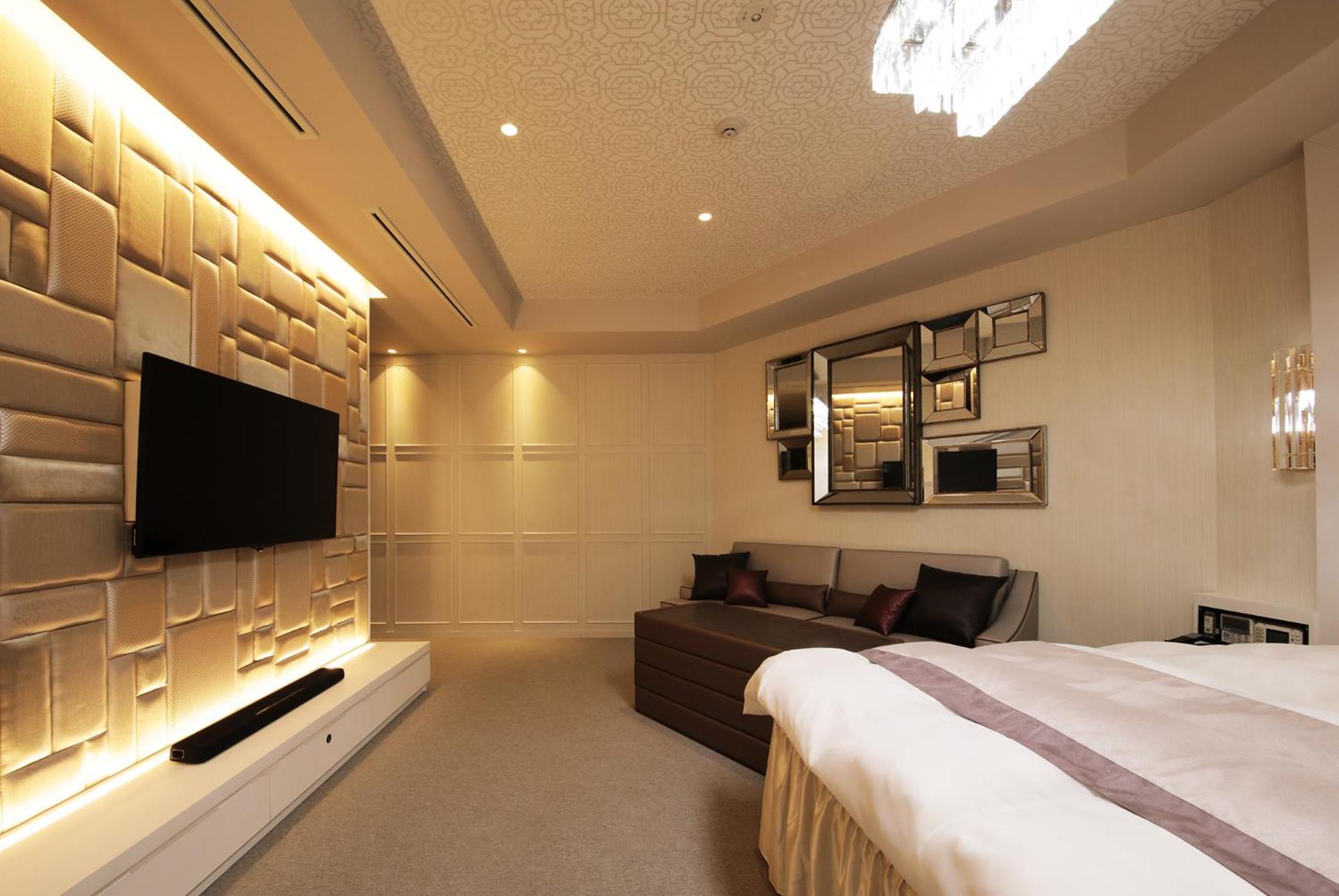 One-Bedroom Suite - Non-Smoking - Photo 2
