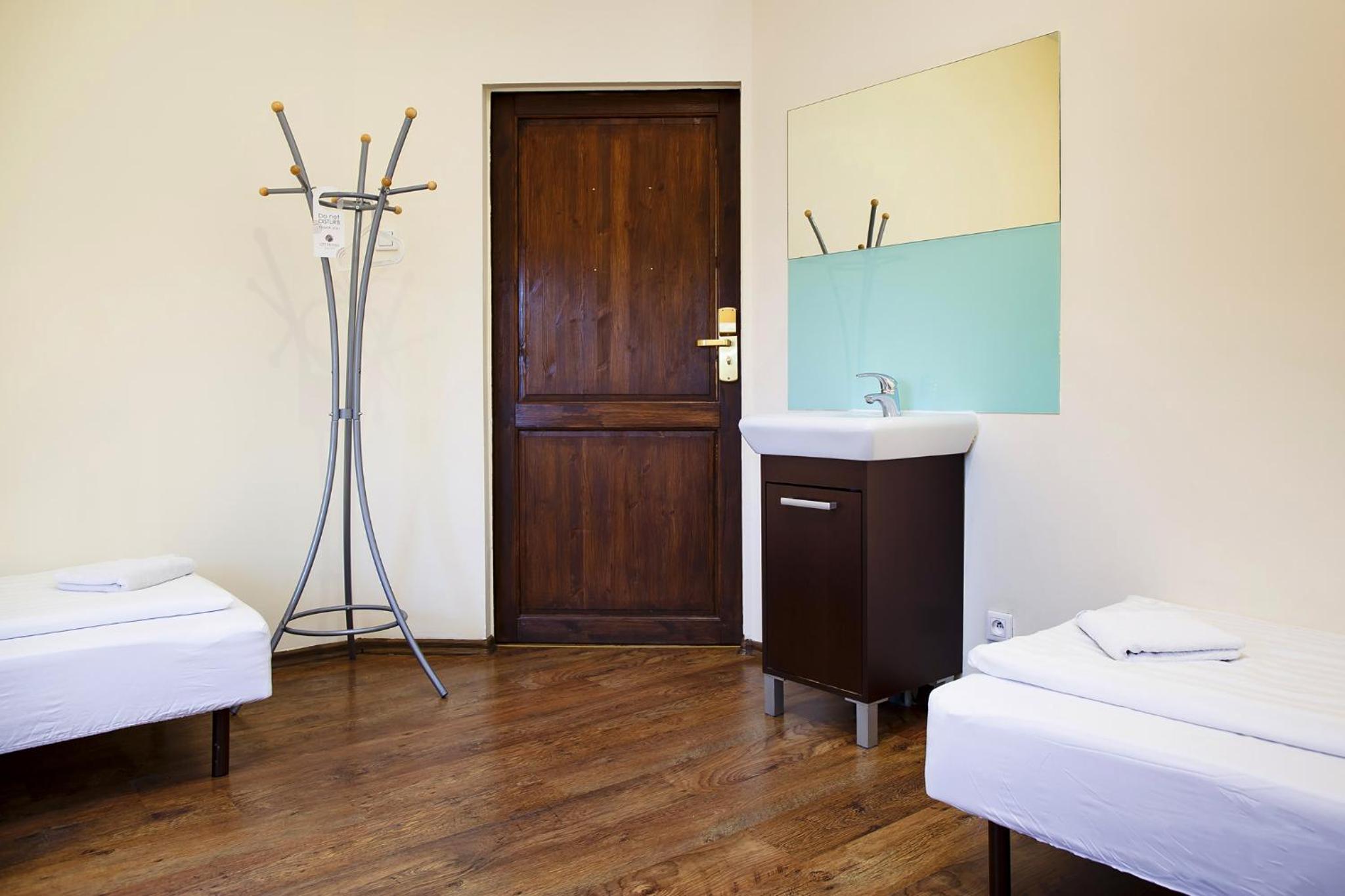 Triple Room with Shared Bathroom photo 1
