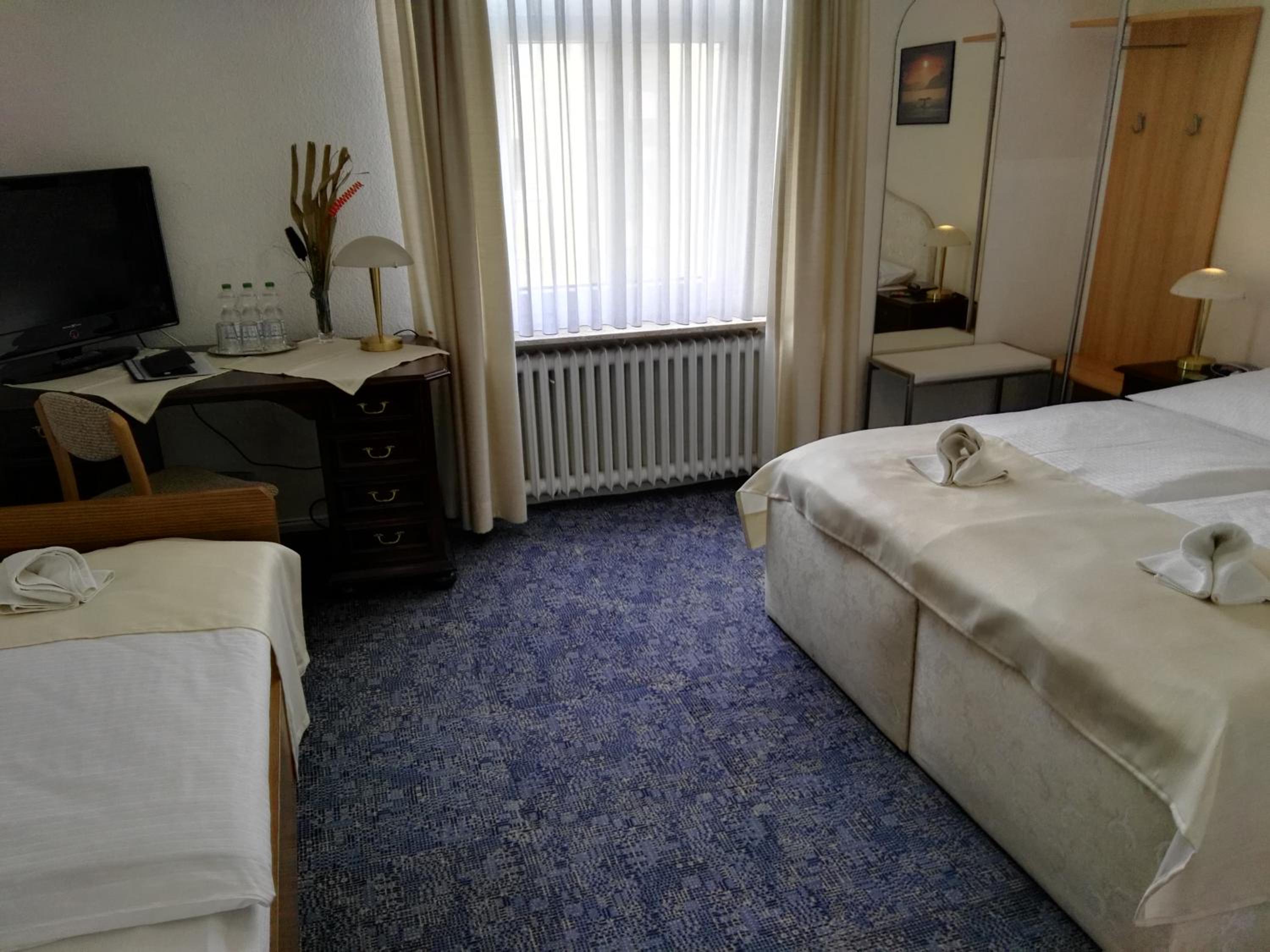 Triple Room - Photo 3
