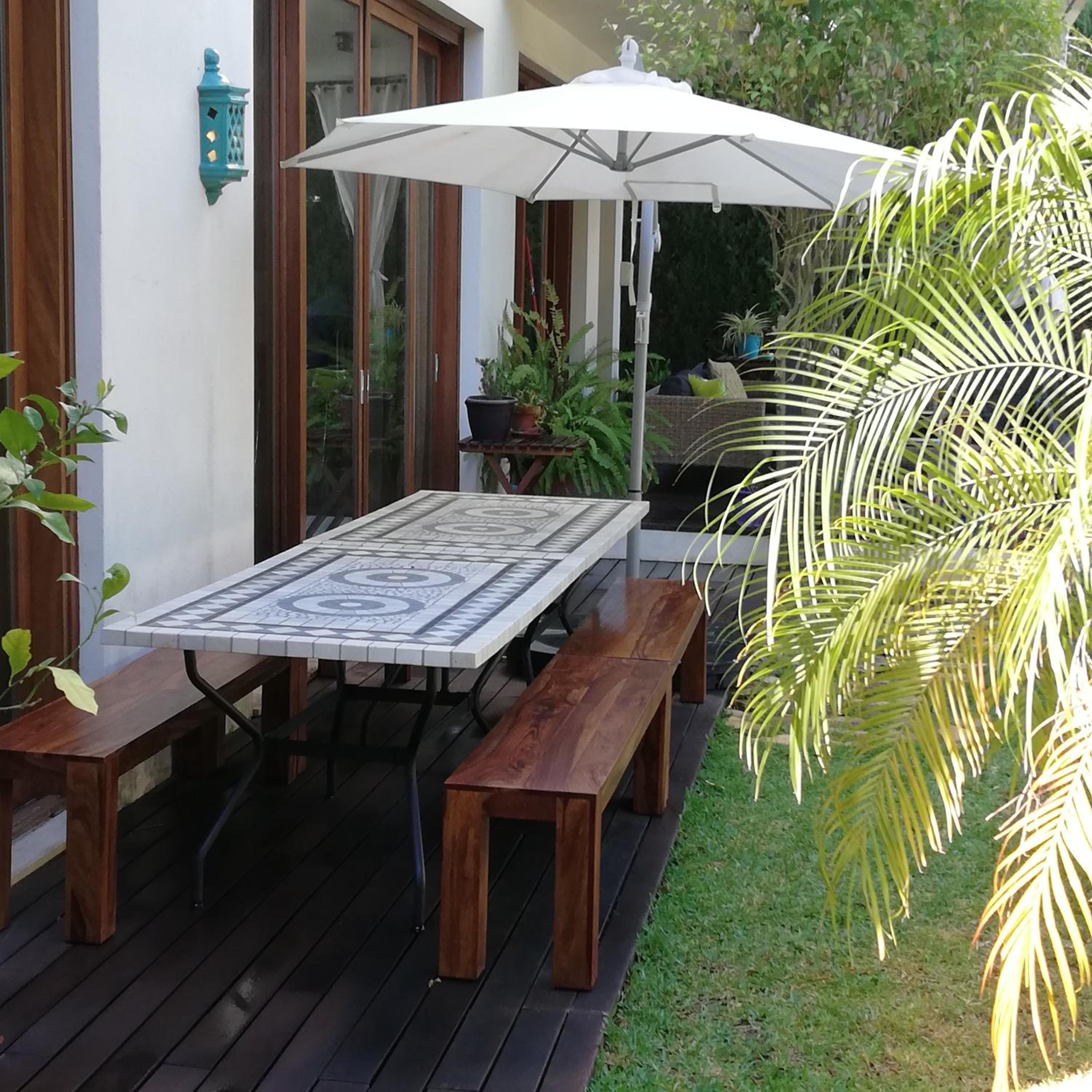 Six-Bedroom House - Photo 102
