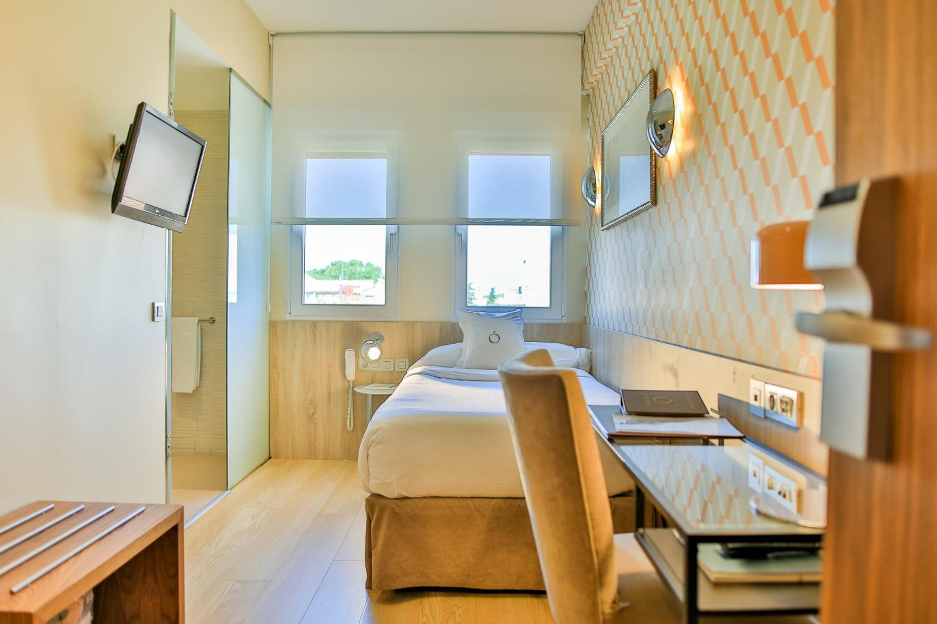 Two Single Rooms - Photo 1