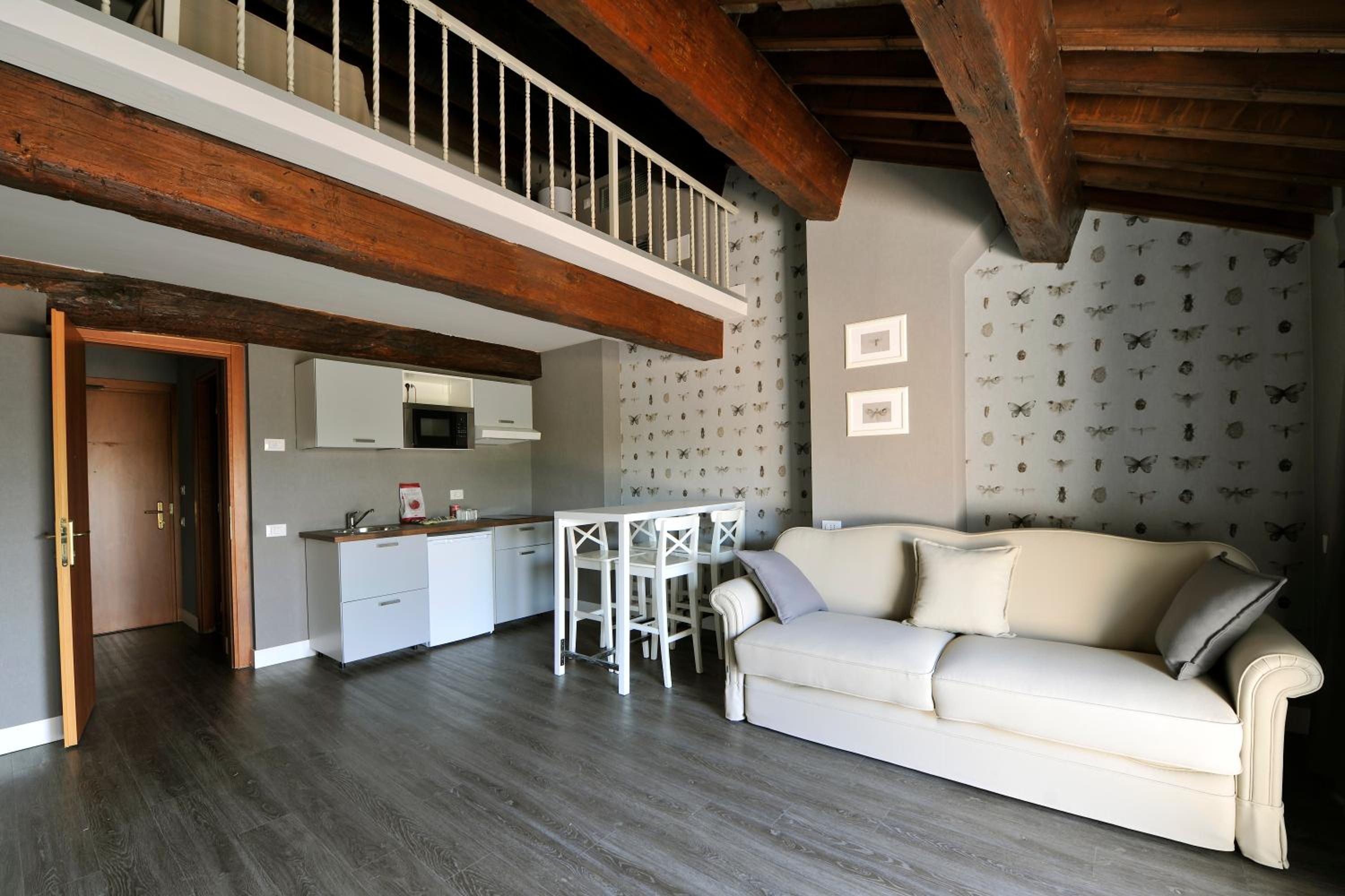 Loft with Patio View (4 Adults) - Photo 7