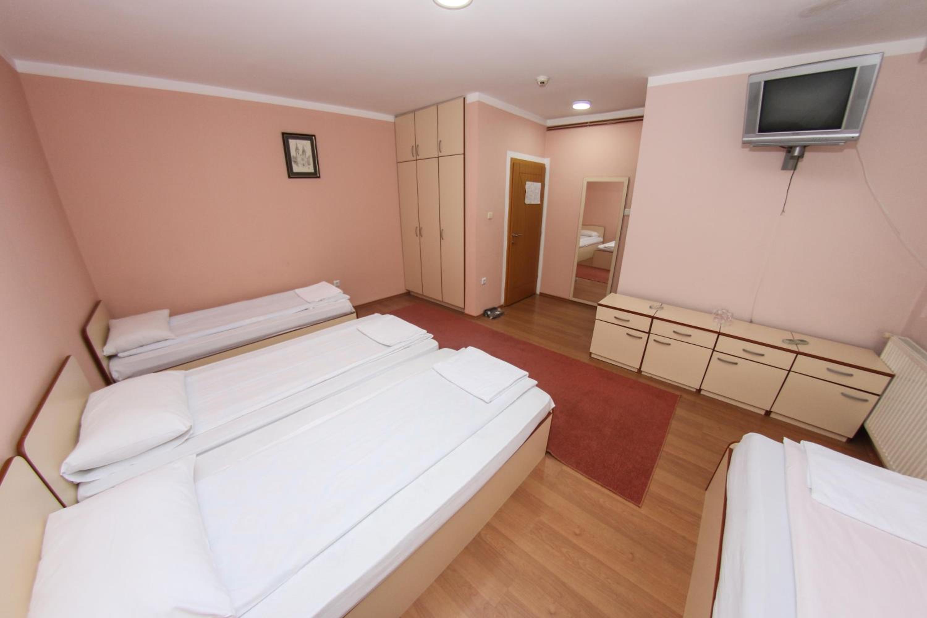 Comfort Quadruple Room