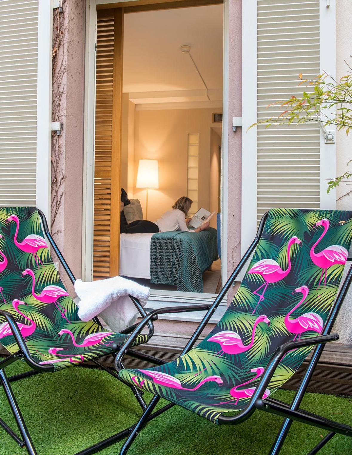 Deluxe Room with Terrace - Photo 7