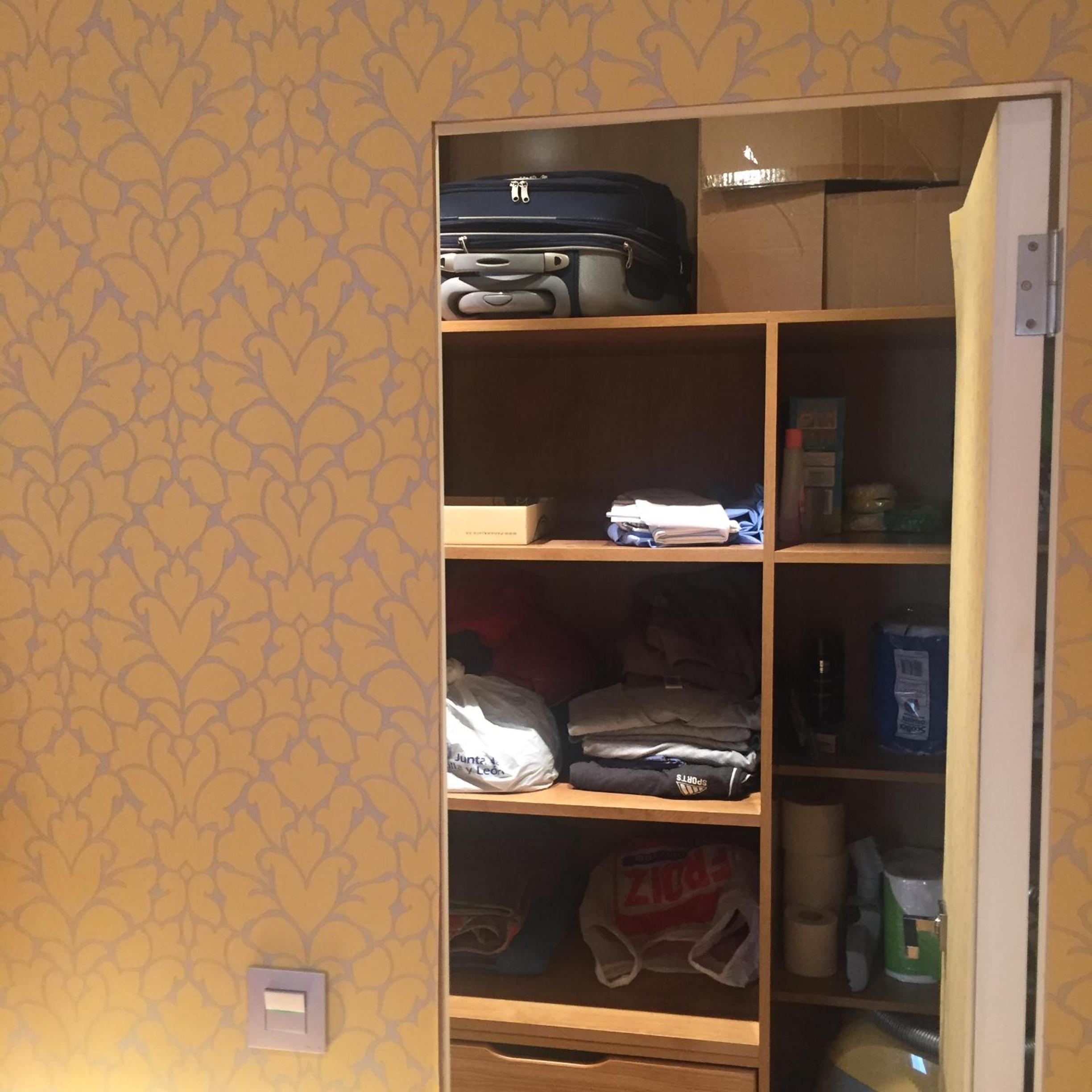 Apartment photo 2