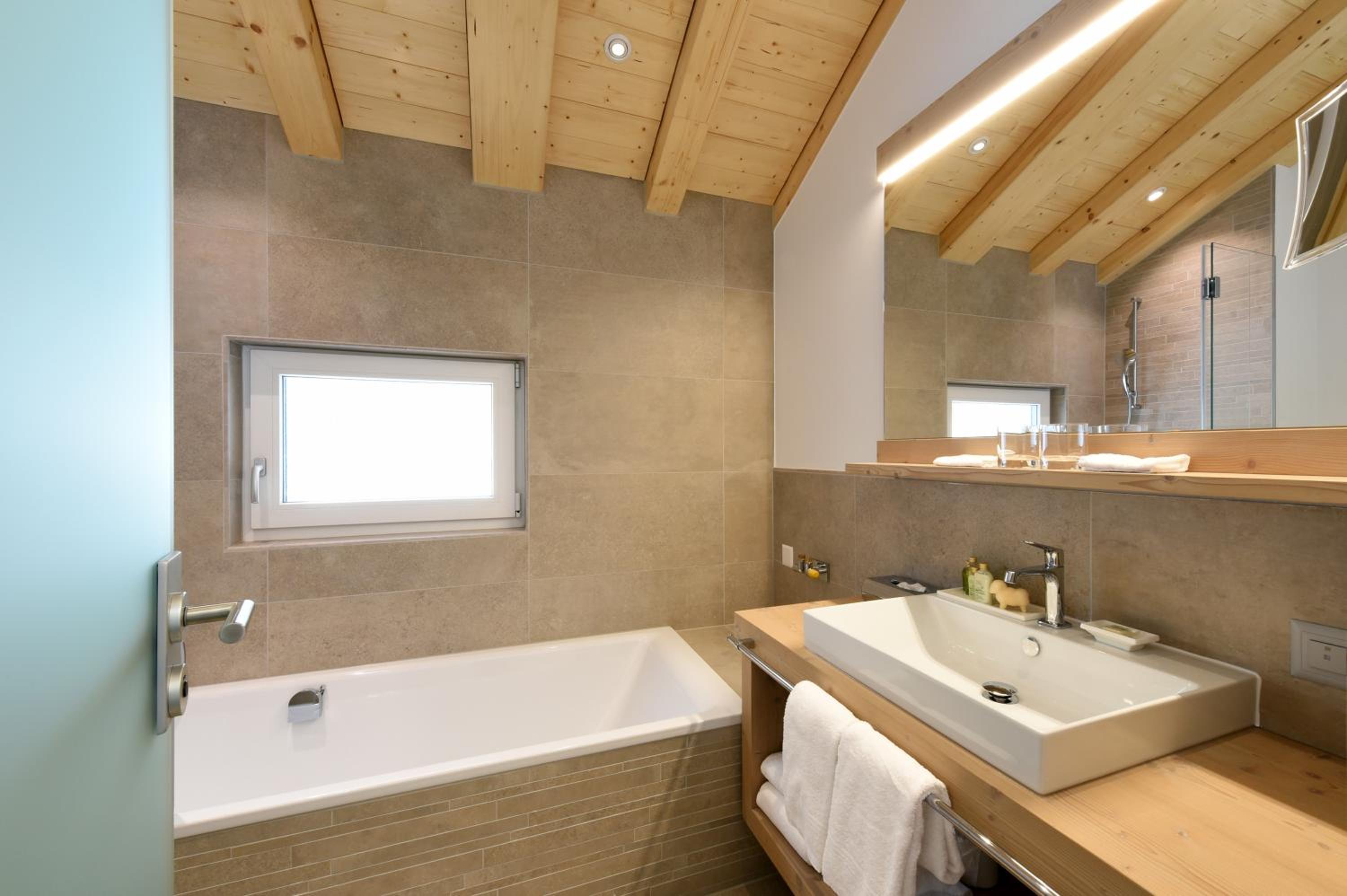 Design Double Room - Photo 3