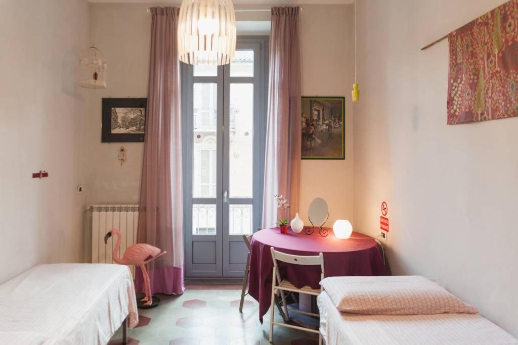 Standard Twin Room with Shared Bathroom