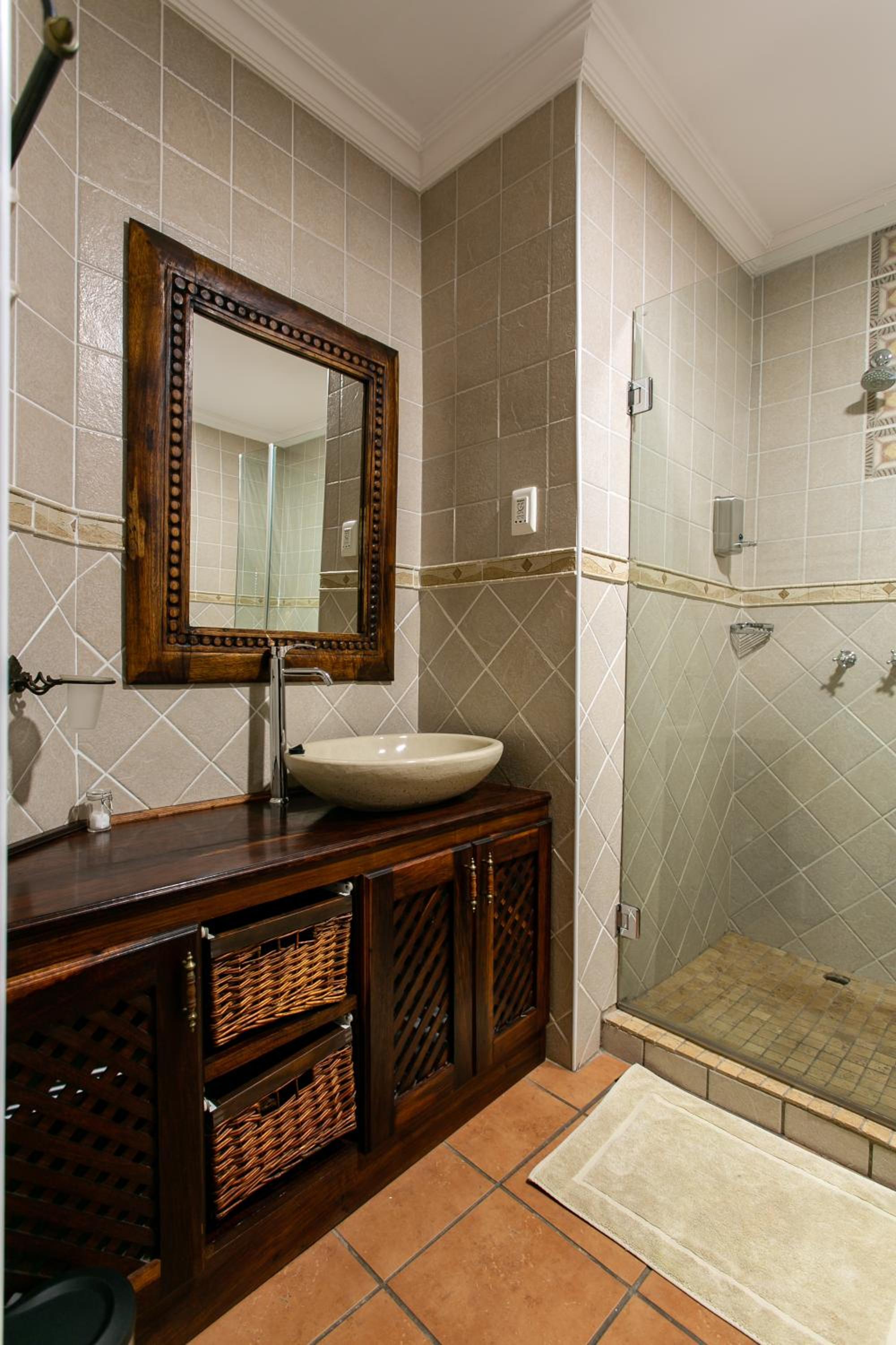 Budget Double or Twin Room - Photo 41