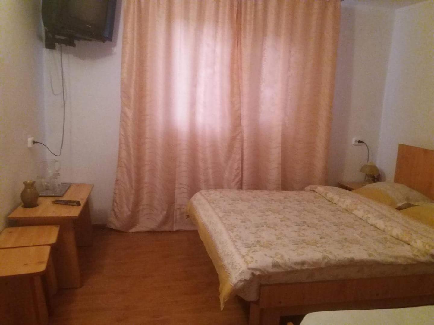 Triple Room with Bathroom - Photo 5
