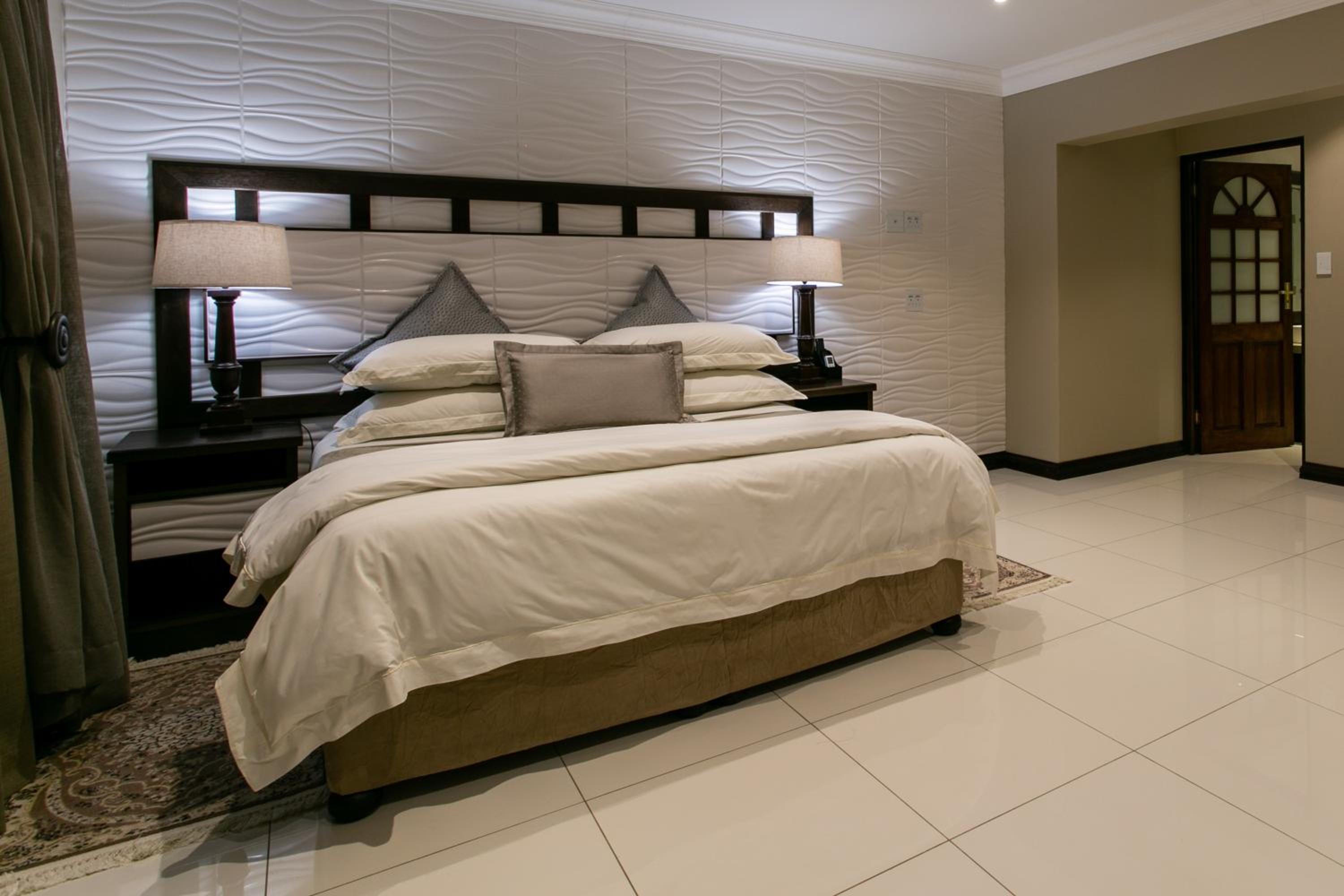 Deluxe Double or Twin Room with Garden View - Photo 8
