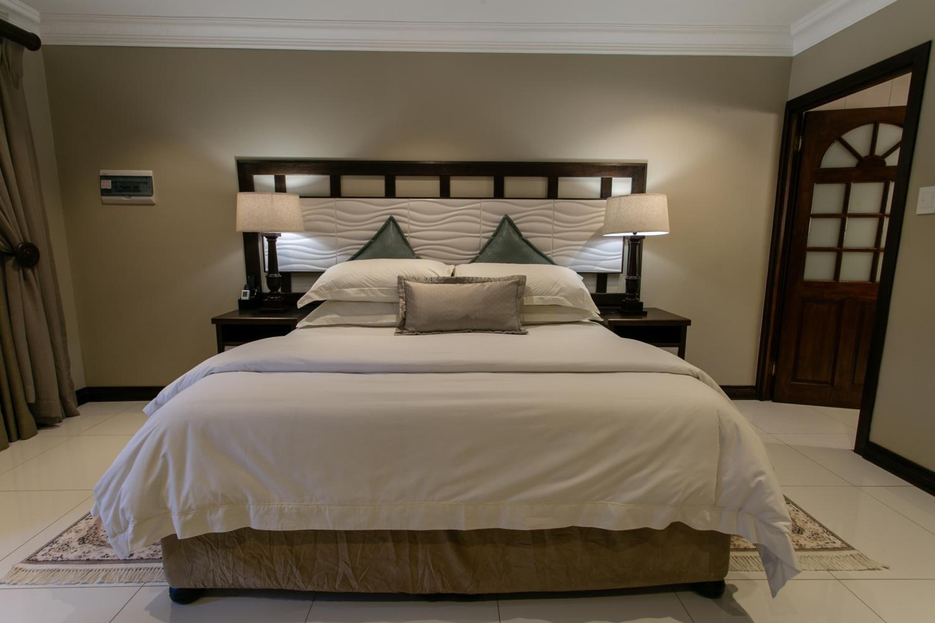 Deluxe Double or Twin Room with Garden View - Photo 61