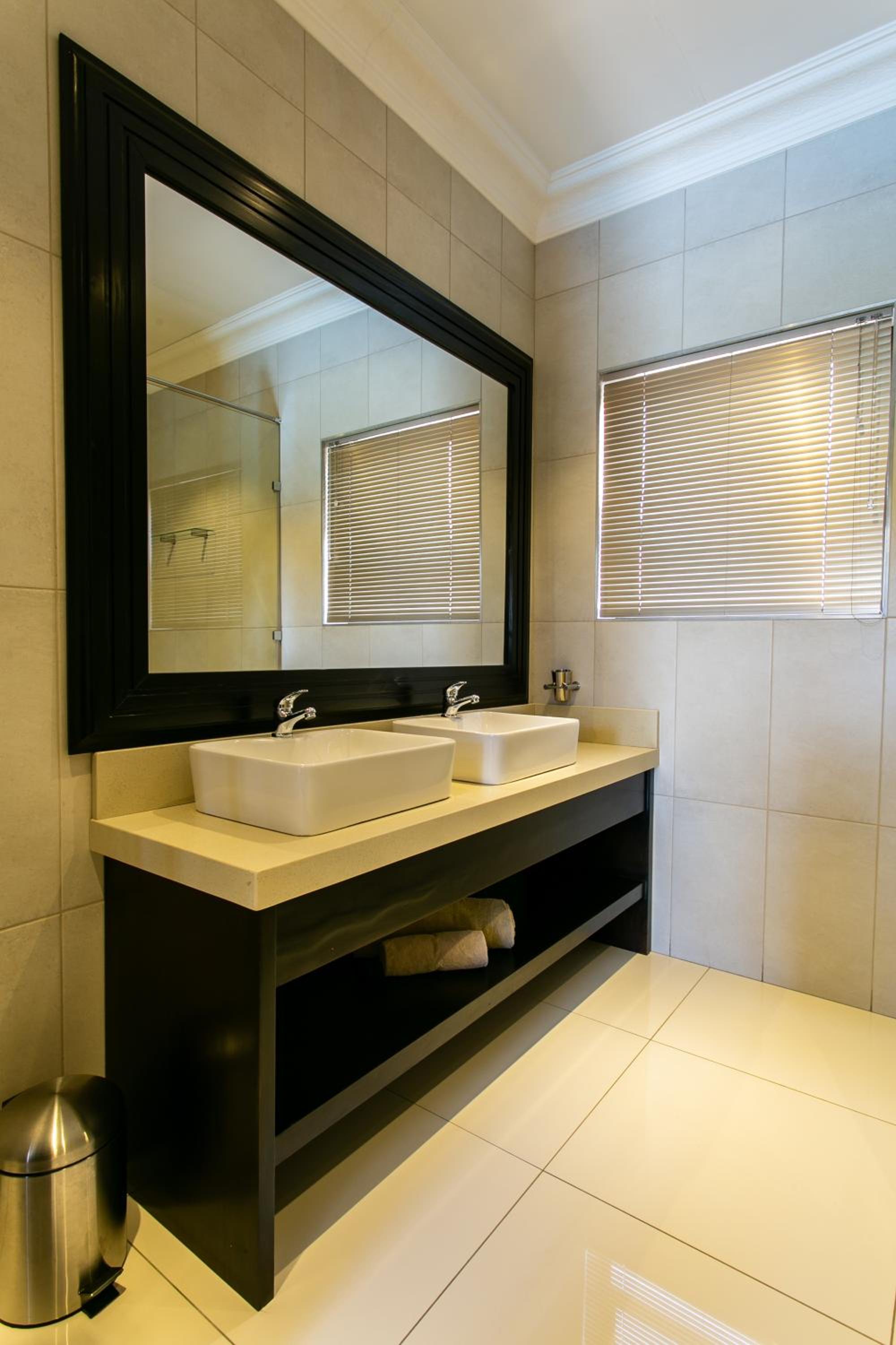 Deluxe Double or Twin Room with Garden View - Photo 73