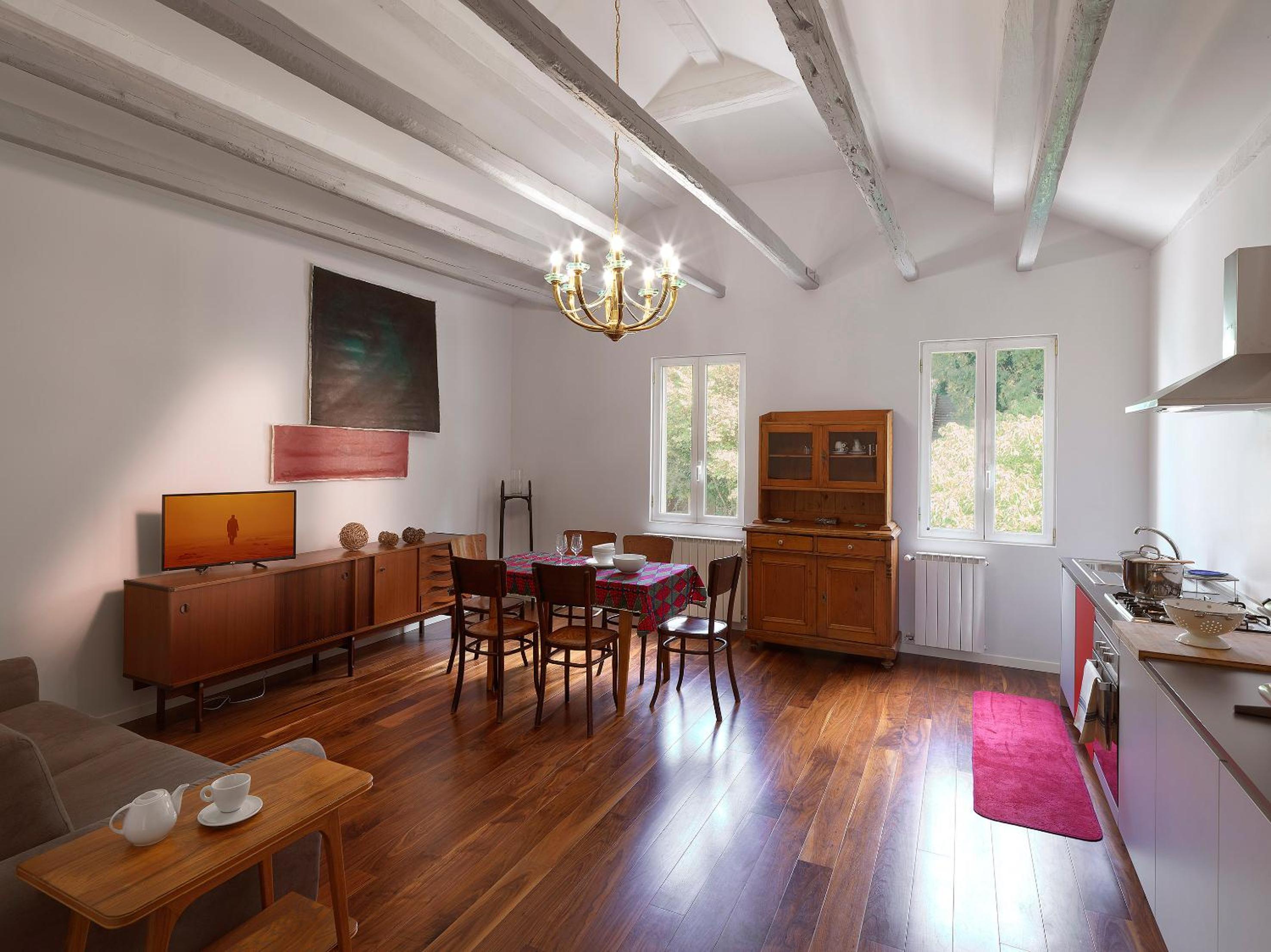 One-Bedroom Apartment - Separate Building