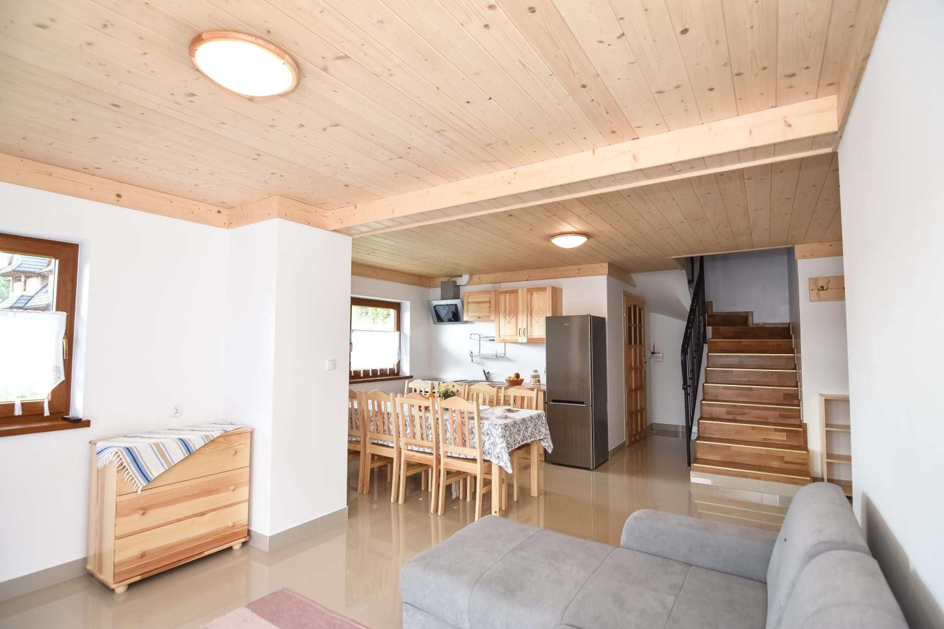 Three-Bedroom Chalet - Photo 4