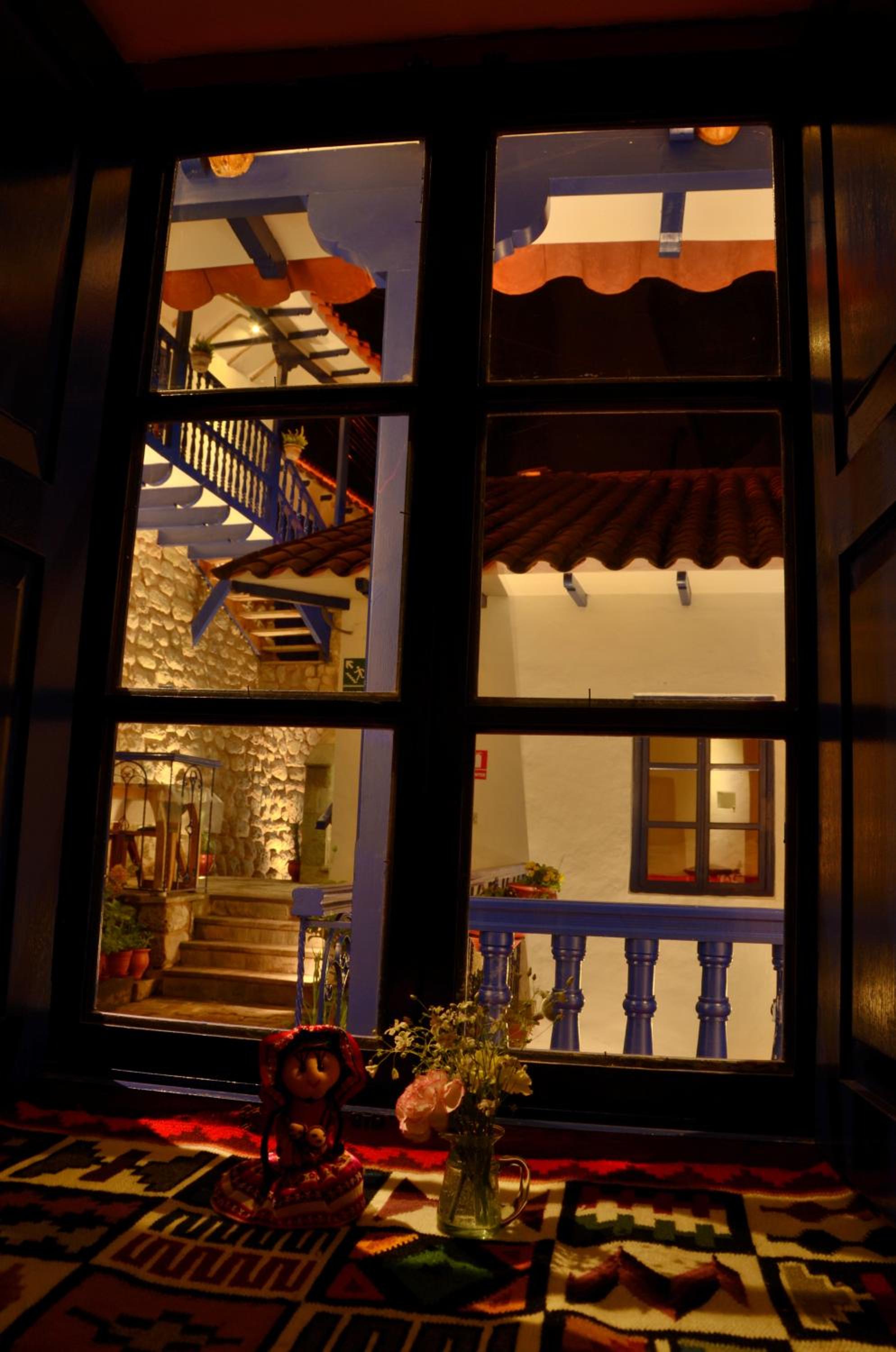 Exclusive Suite - Photo 9