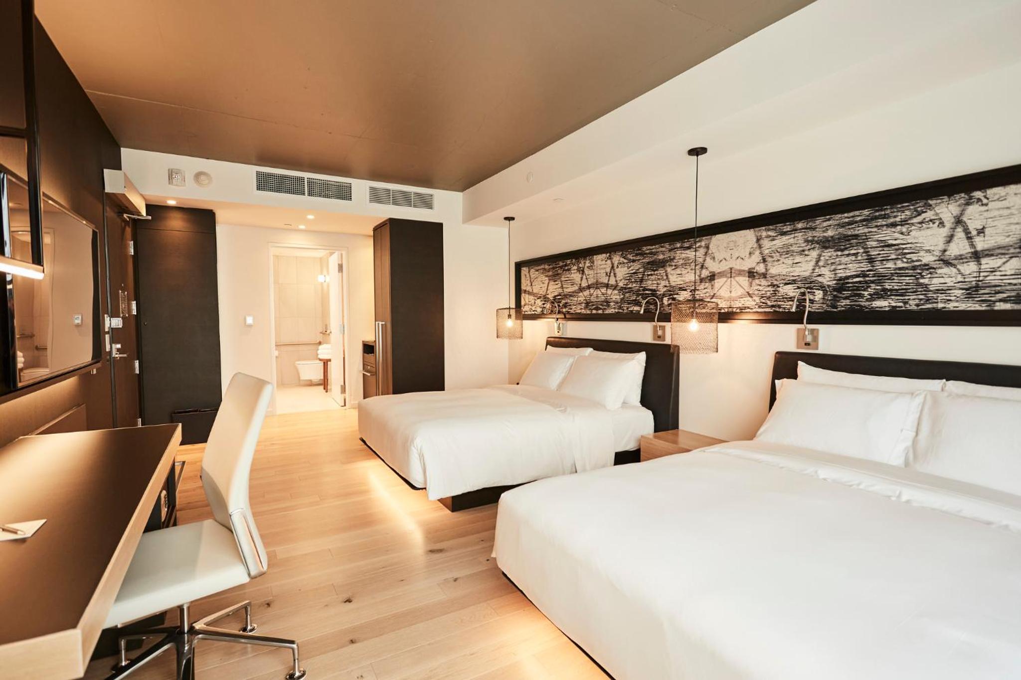 The Classic Room - 2 Queen Beds