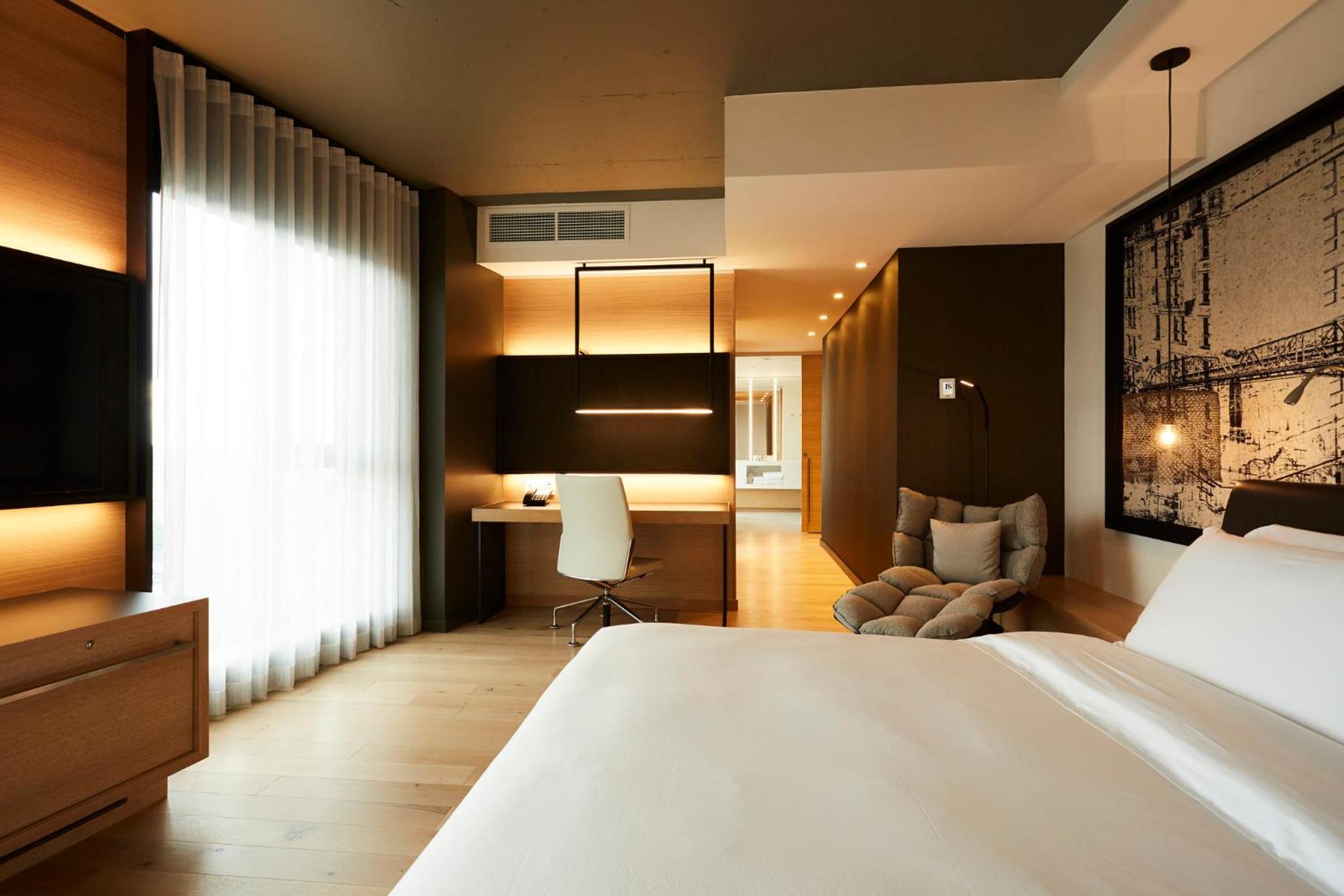 The Prestige Suite