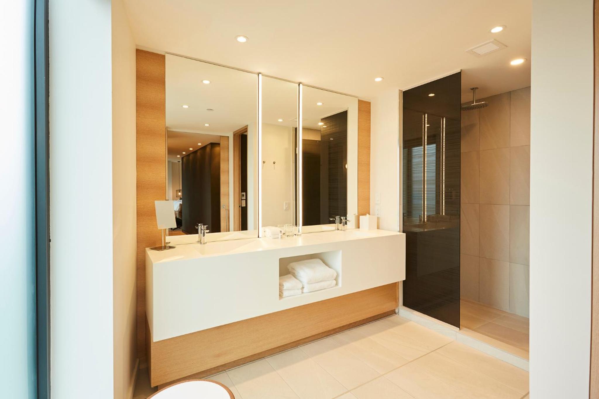 The Prestige Suite