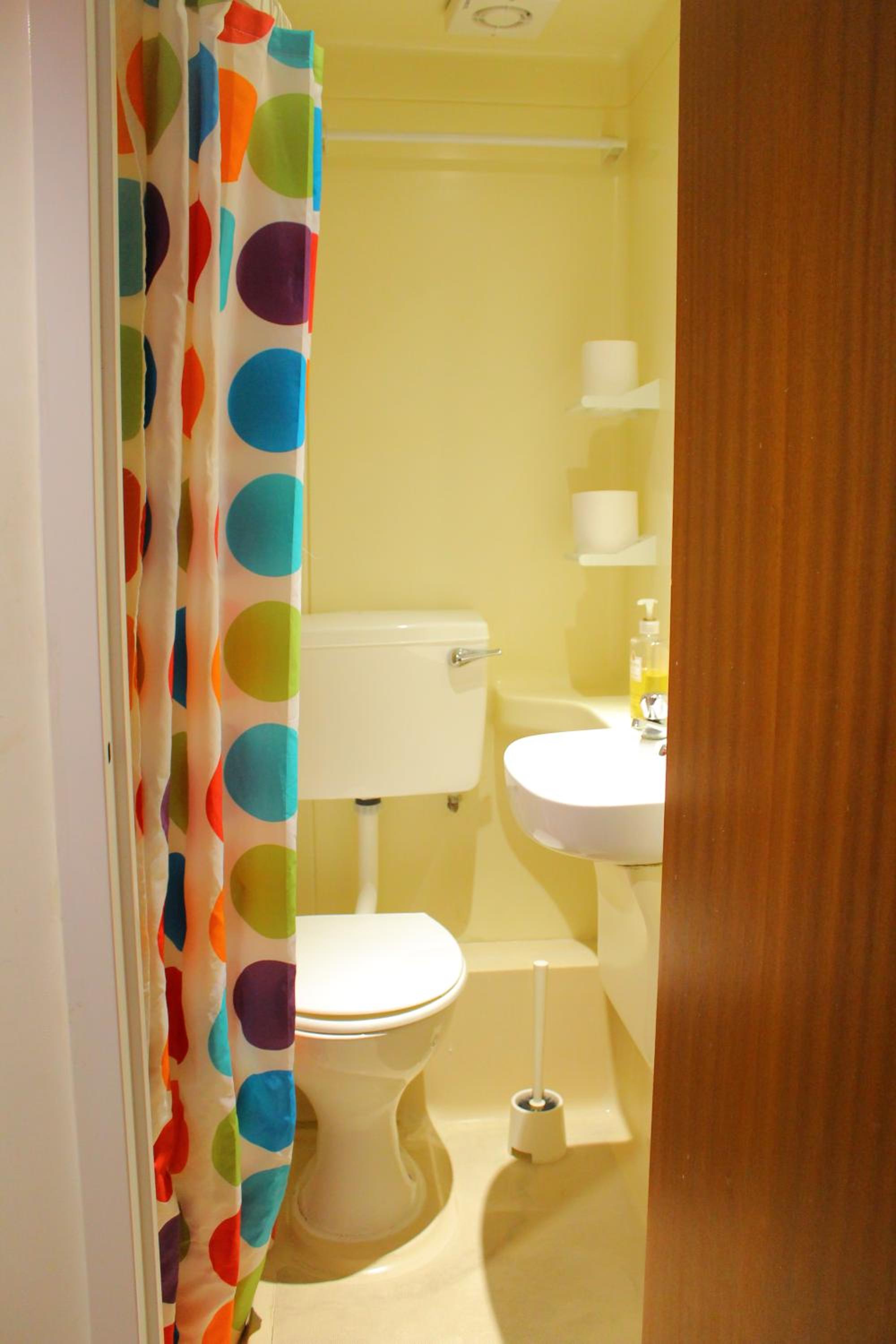Standard Twin Room photo 3