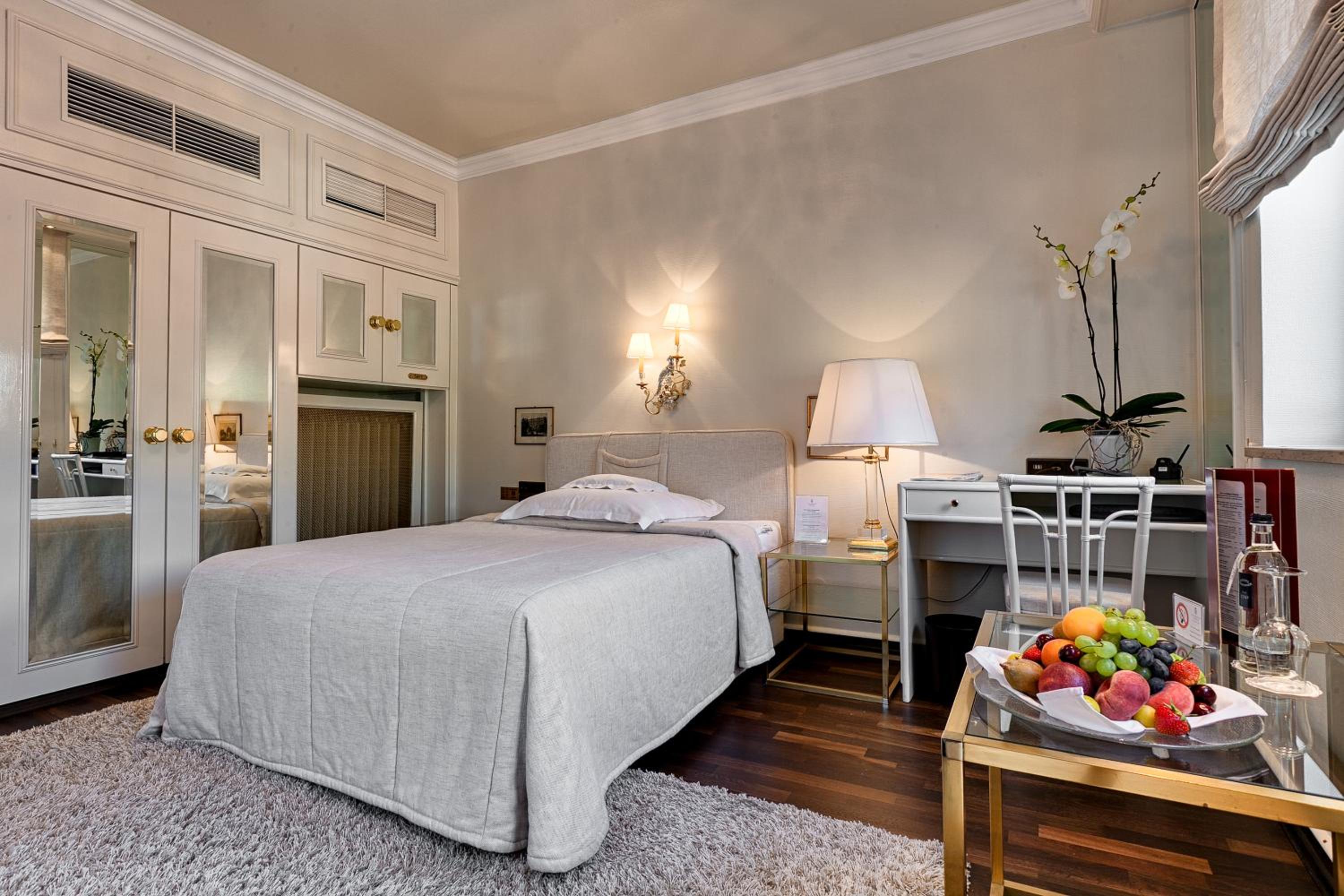 Standard Single Room photo 3