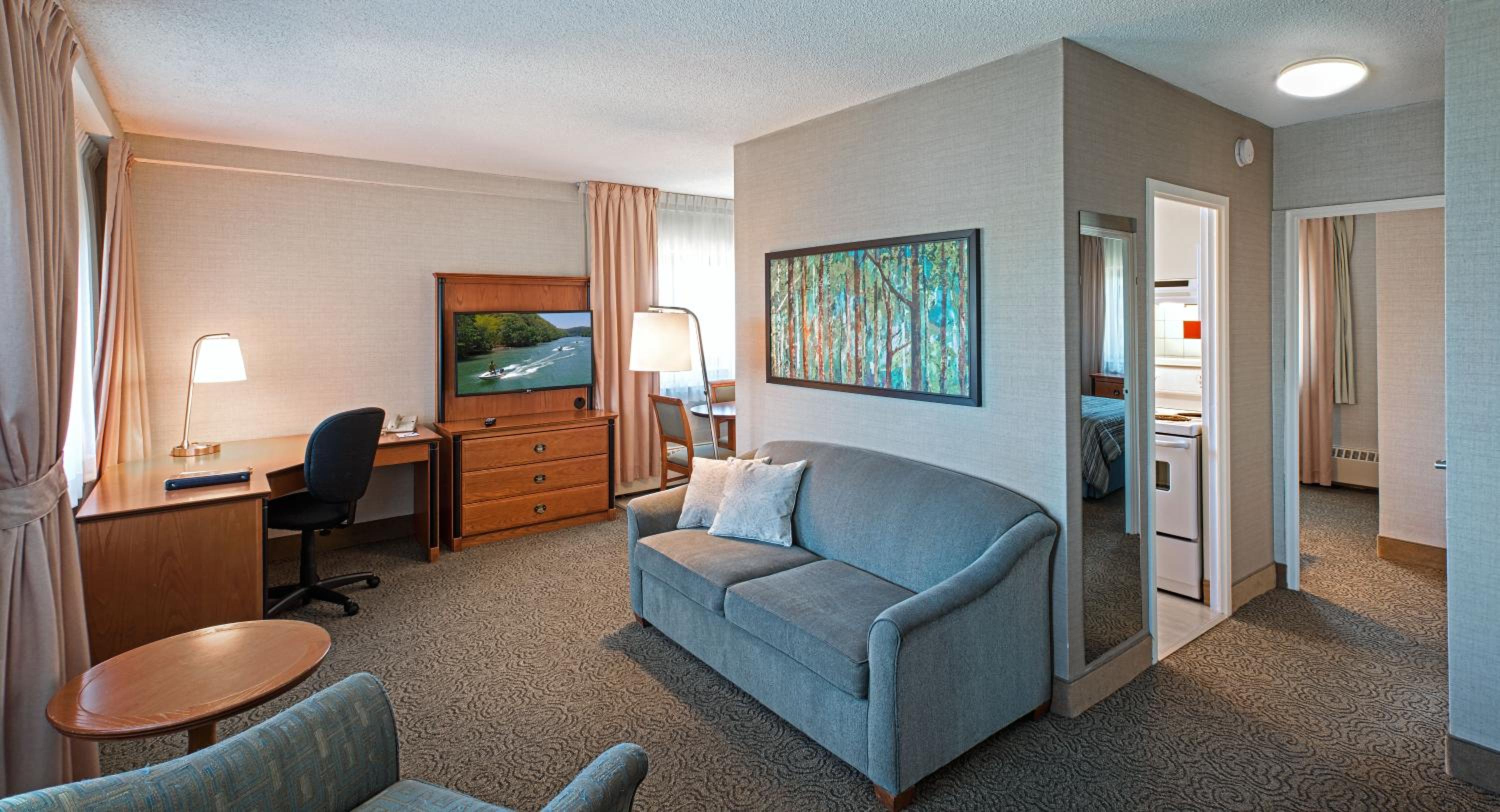 Two-Bedroom Suite photo 1