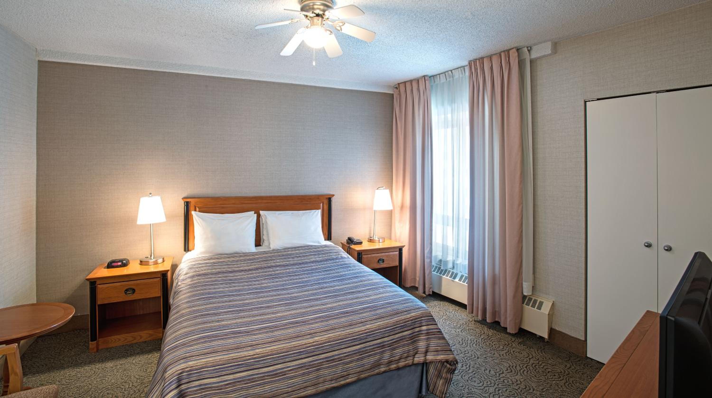 Special Offer - One-Bedroom Suite - Photo 6