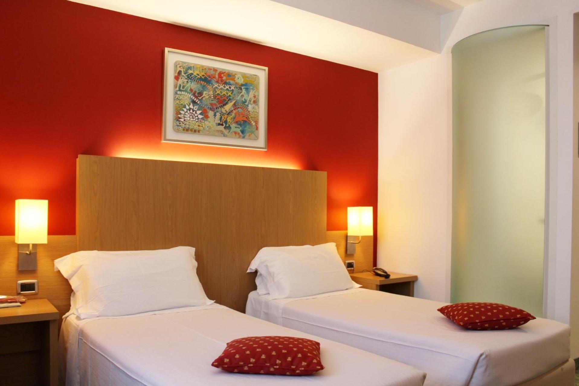 Double Room - Photo 4