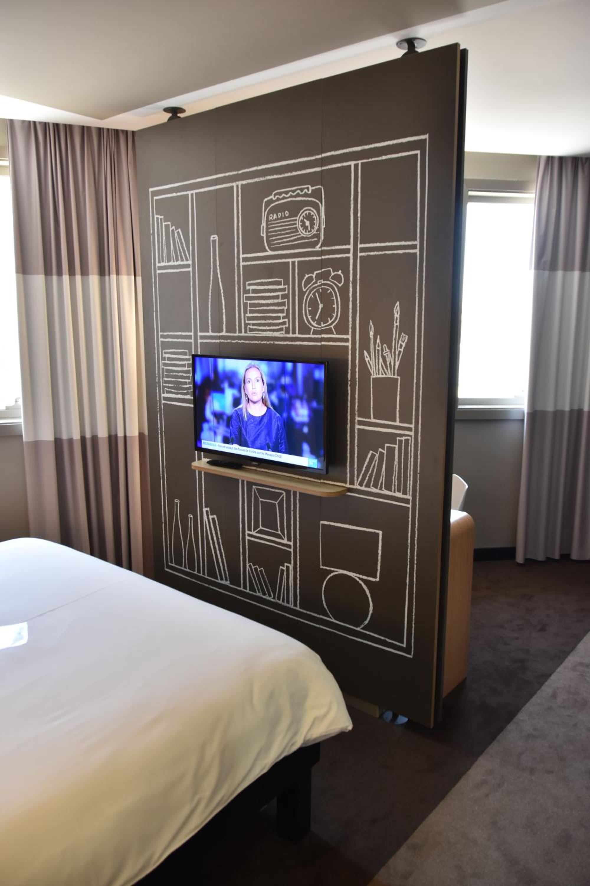 Superior Room With 1 Double Bed and 1 Sofa photo 3