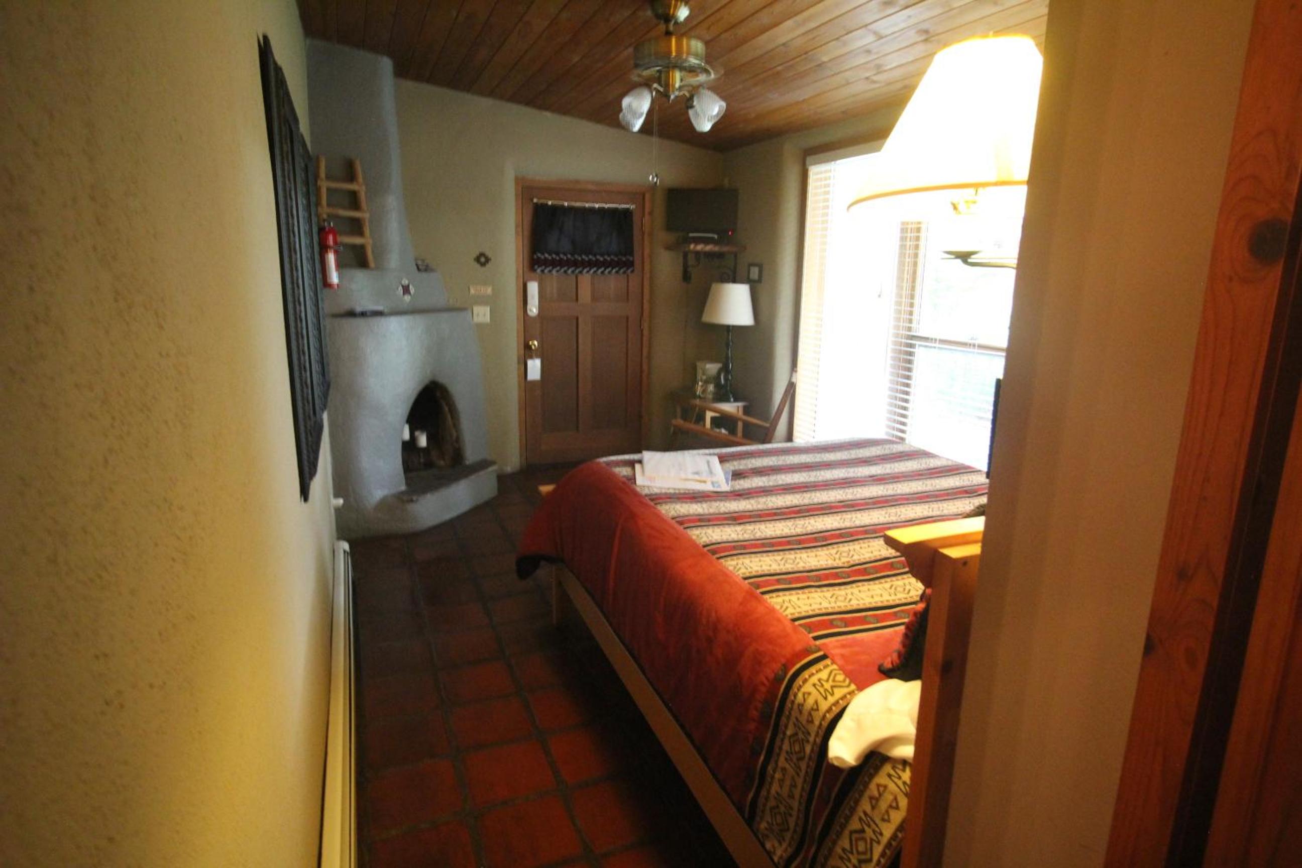 Two-Bedroom Queen Suite - Dreamcatcher photo 3