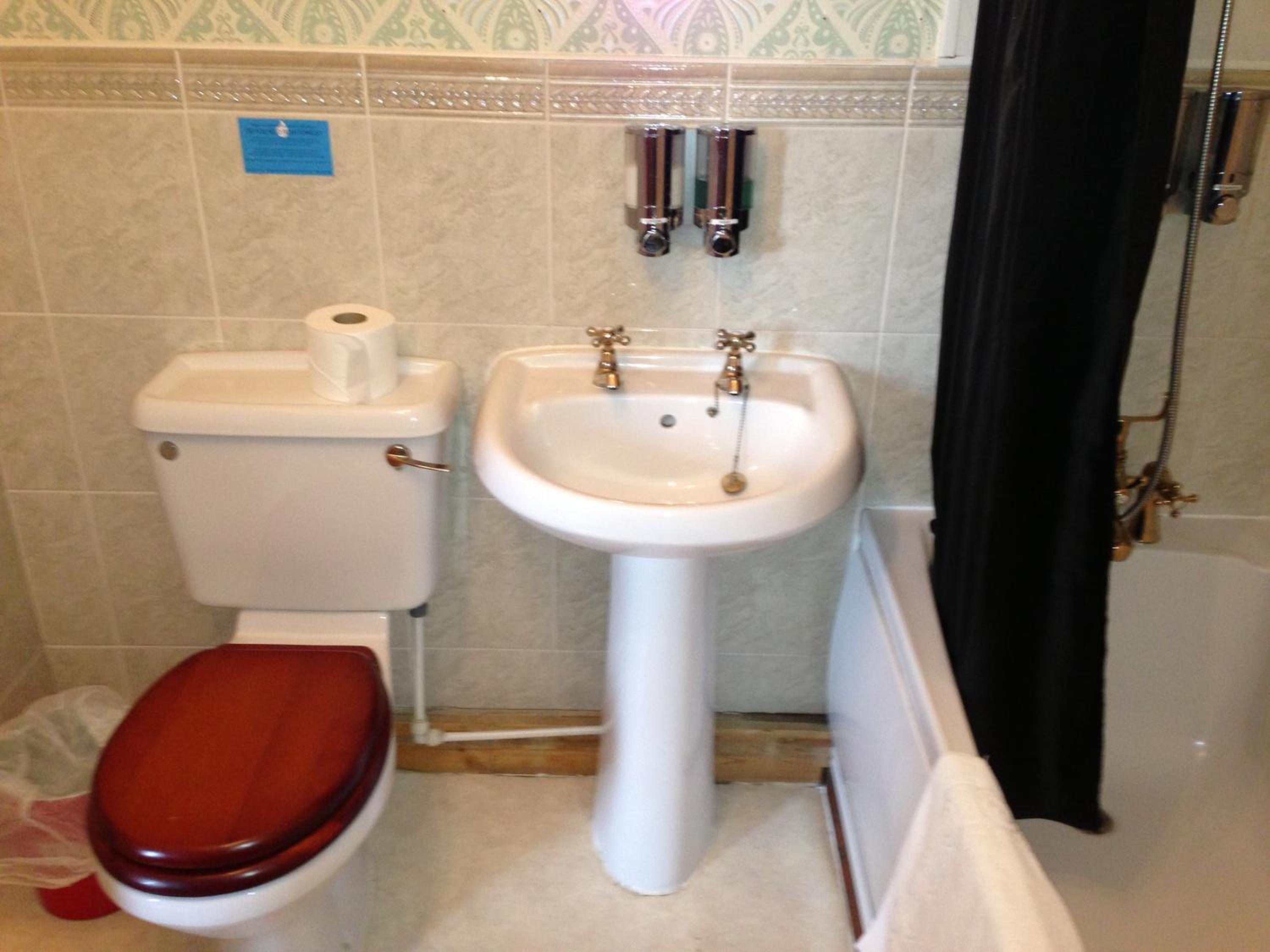 Family Room - Photo 11