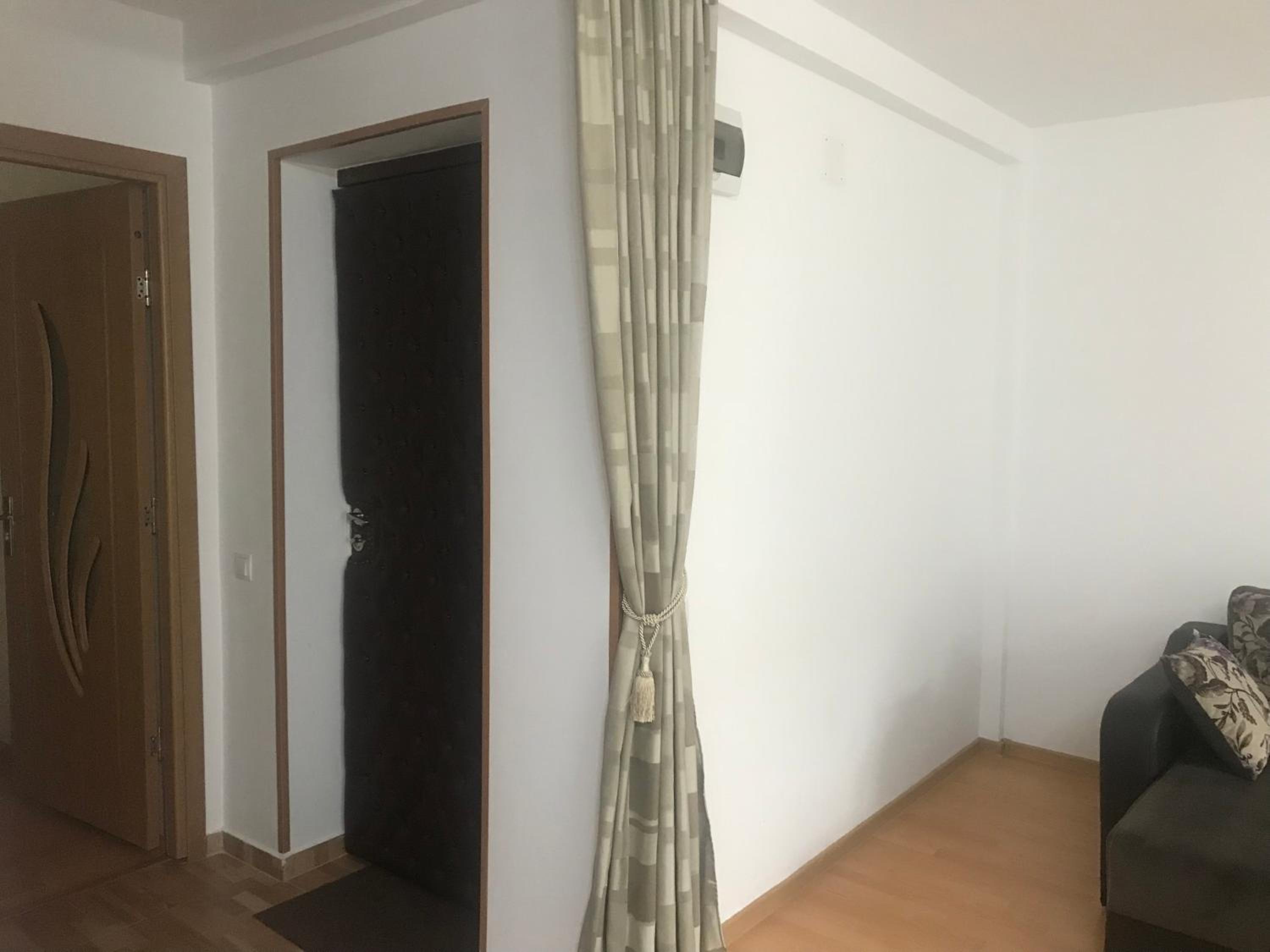 Apartment - Photo 1