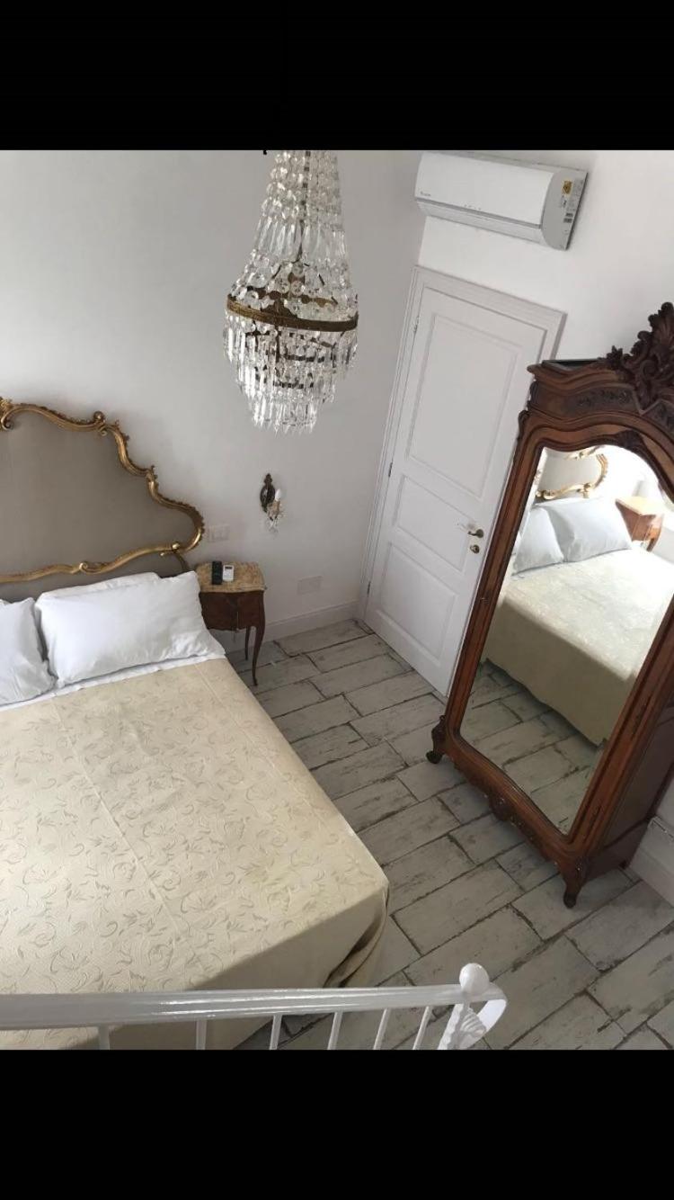 Quadruple Room with Private Bathroom - Photo 4