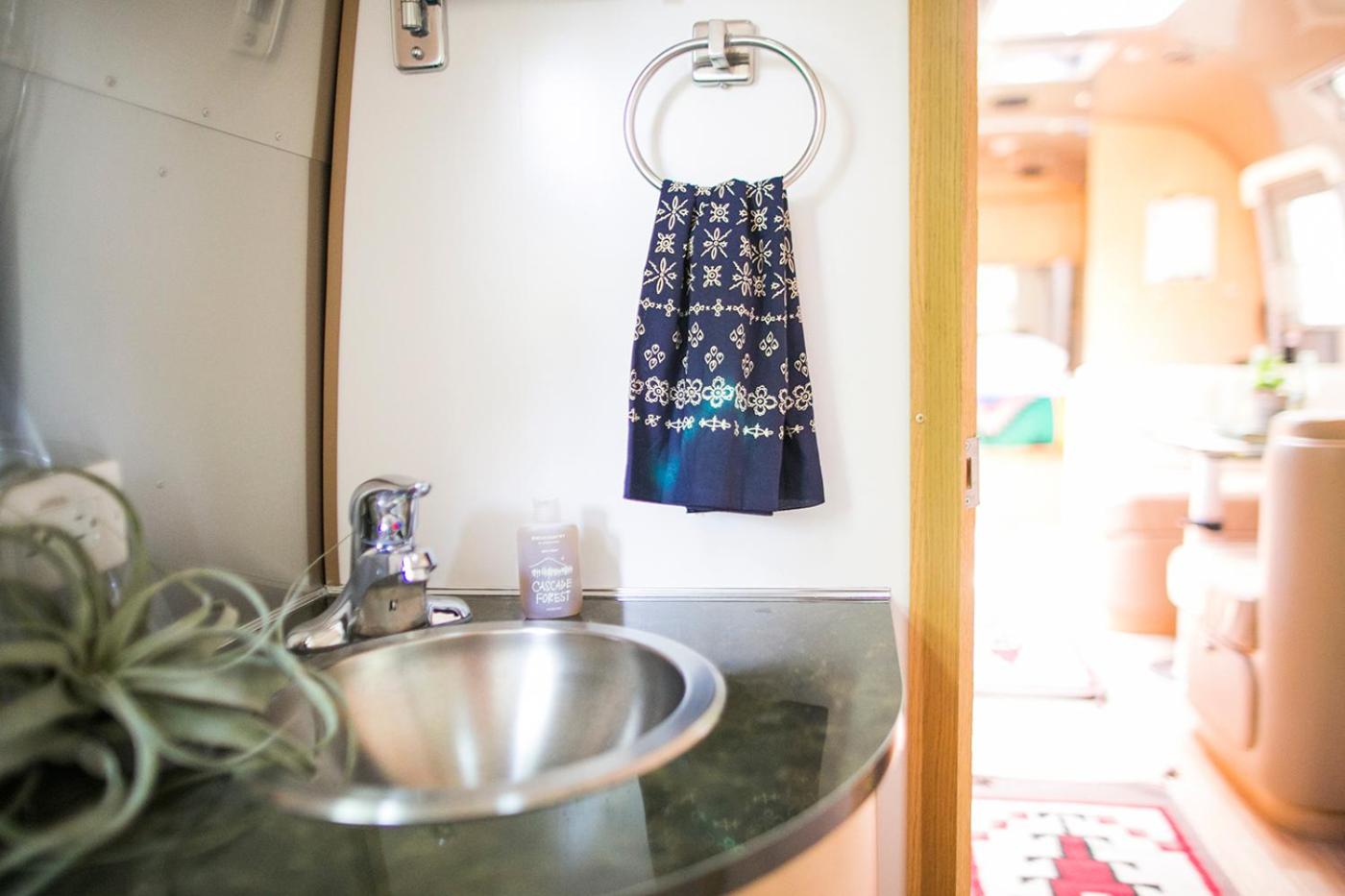 Family Suite Caravan photo 3
