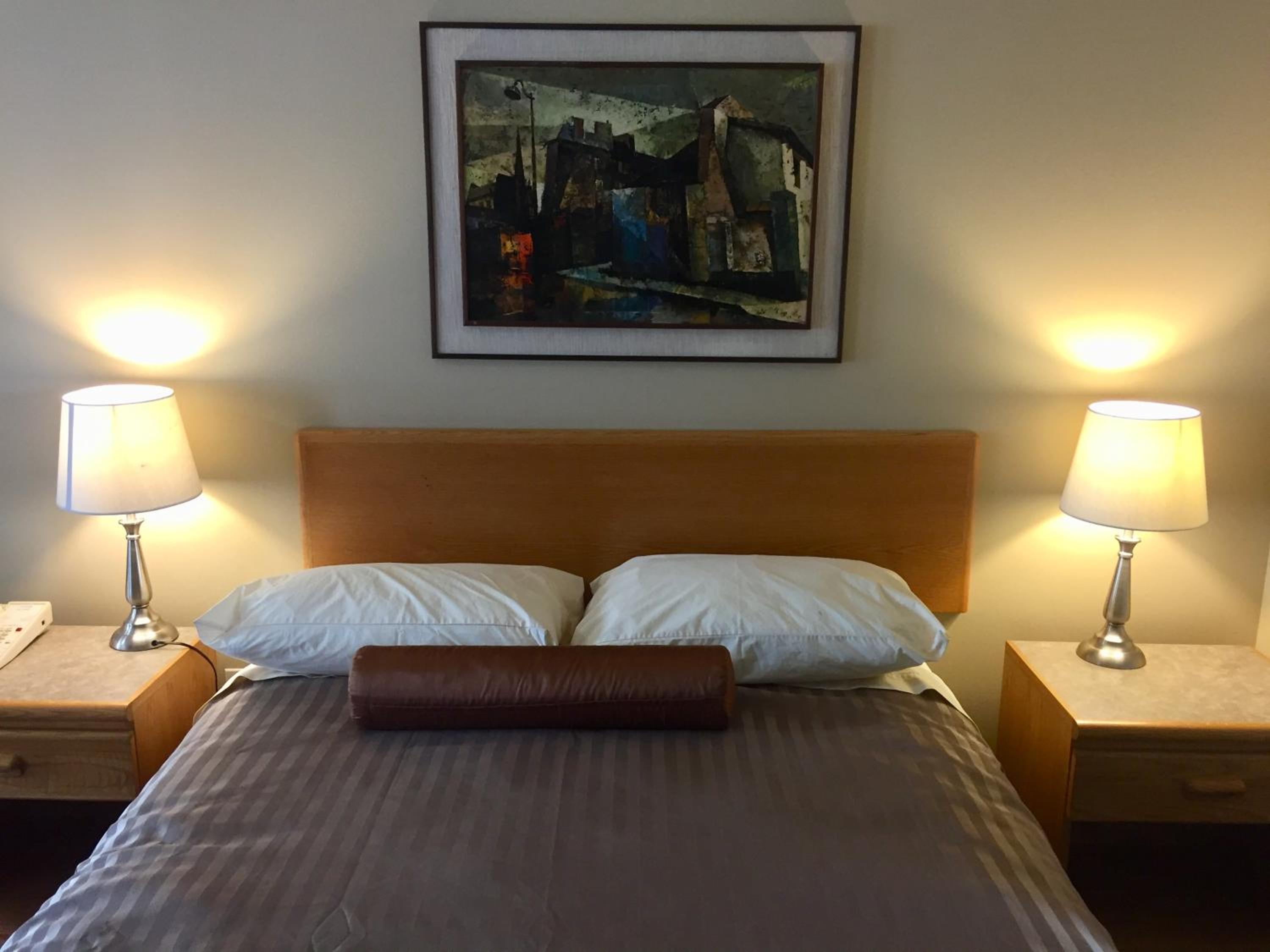 One-Bedroom Suite with Balcony
