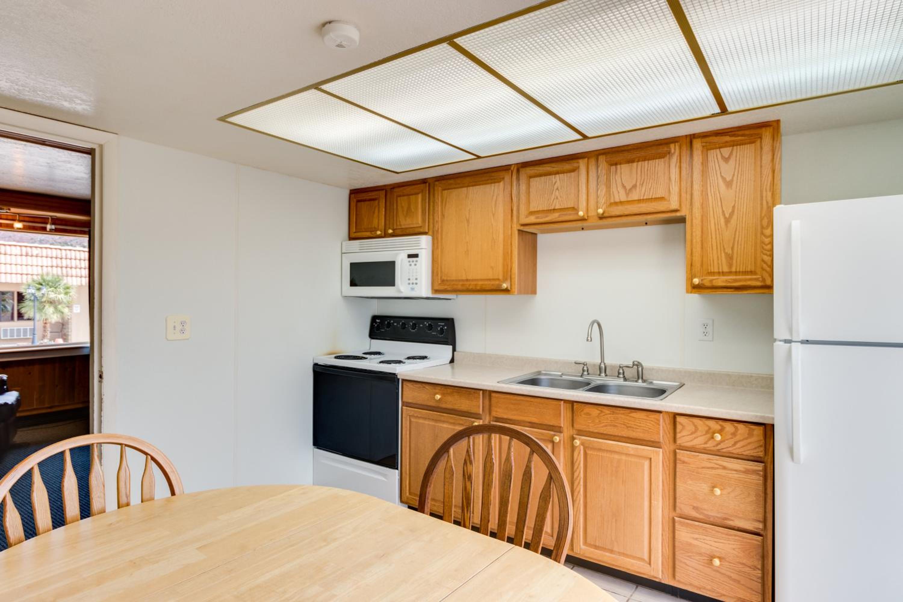 Family Suite - Photo 8