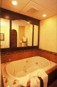 Queen Room photo 3