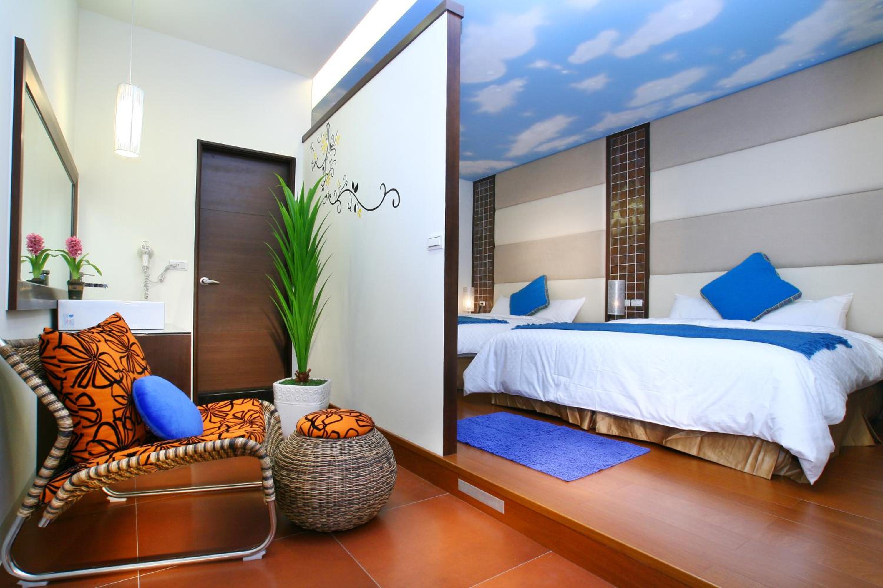 Deluxe Double or Twin Room