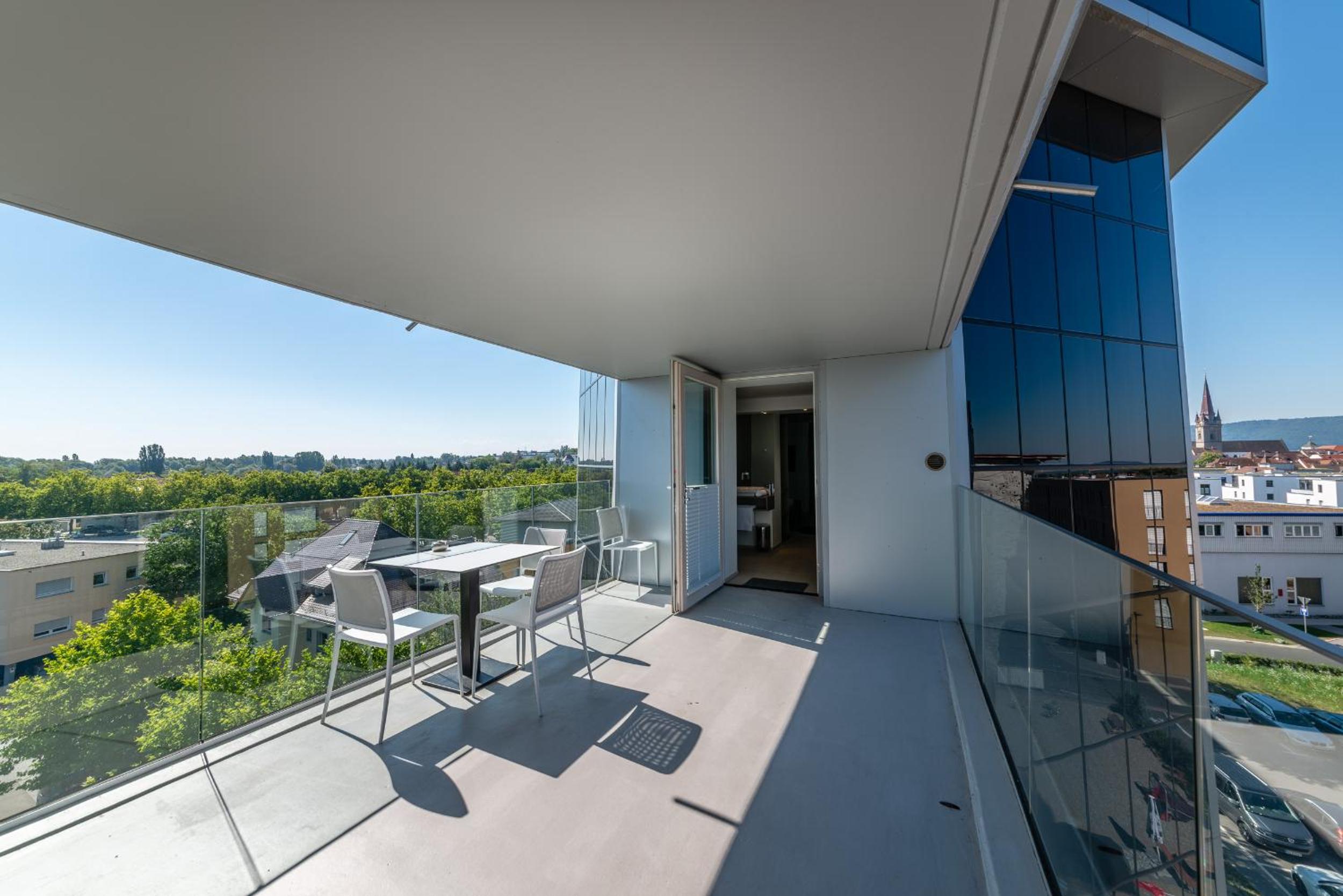 Double Room with Balcony (2.-7. Floor) - Photo 5