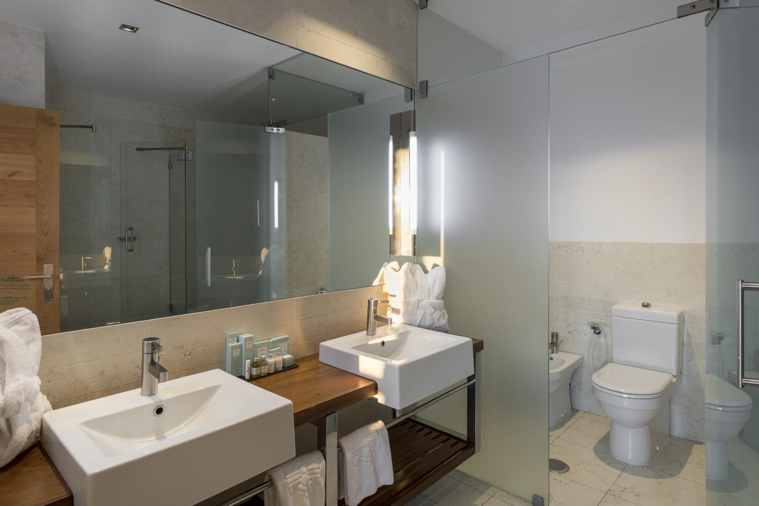 Junior Suite - Photo 4