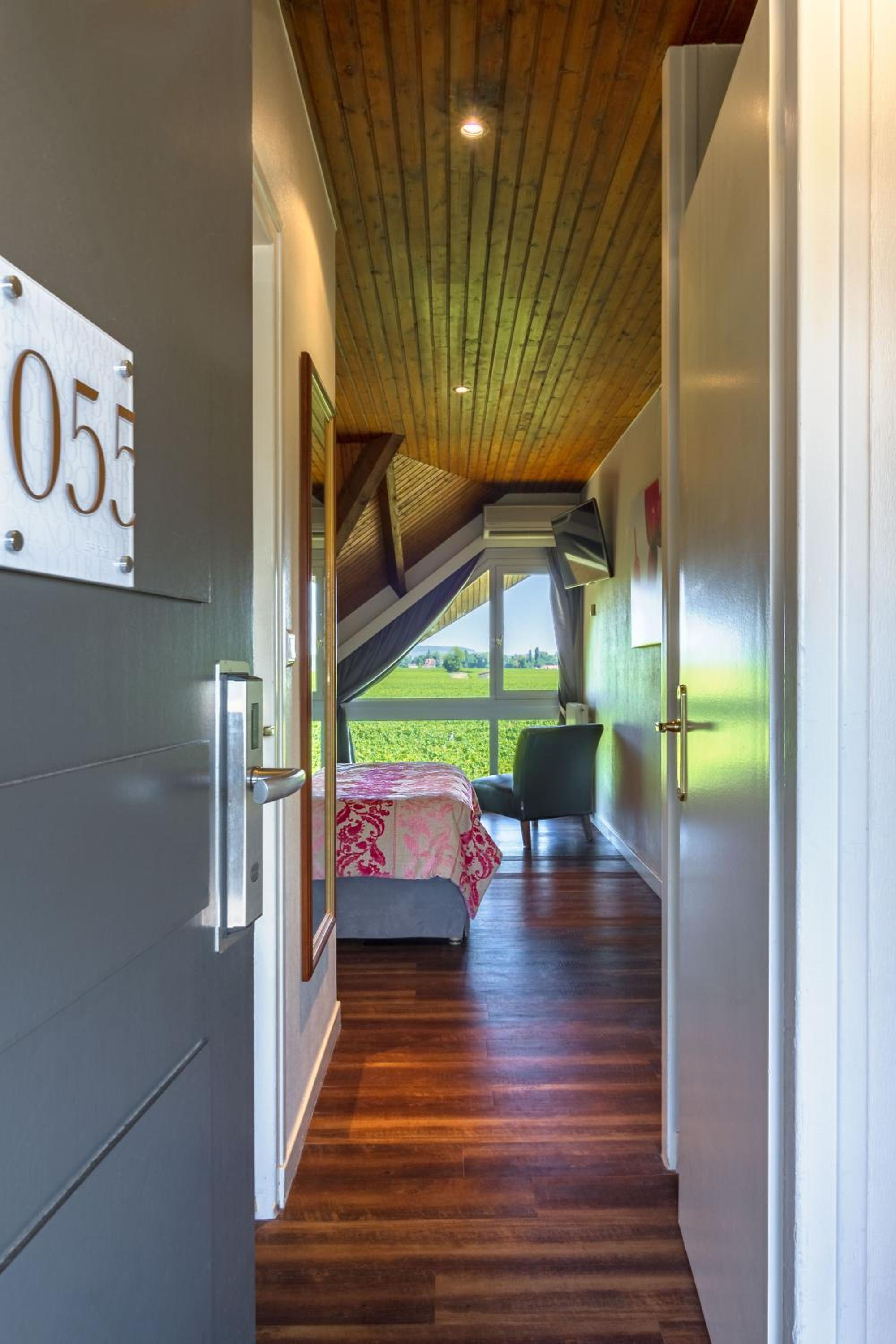 Superior Double Room - Photo 3