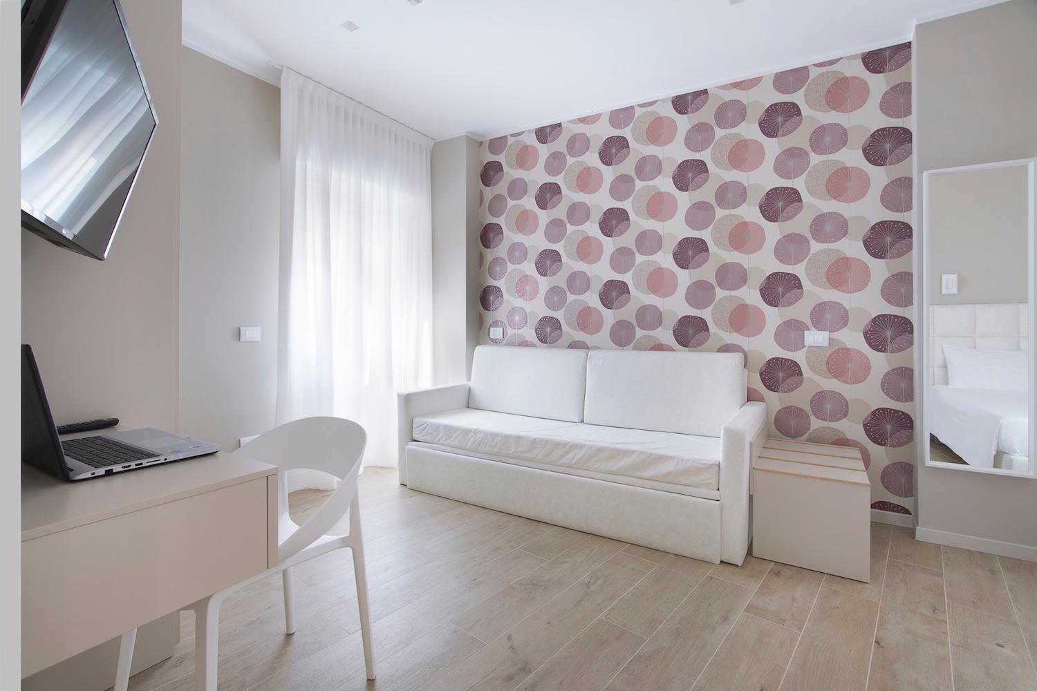 Deluxe Apartment with Balcony and Sea View