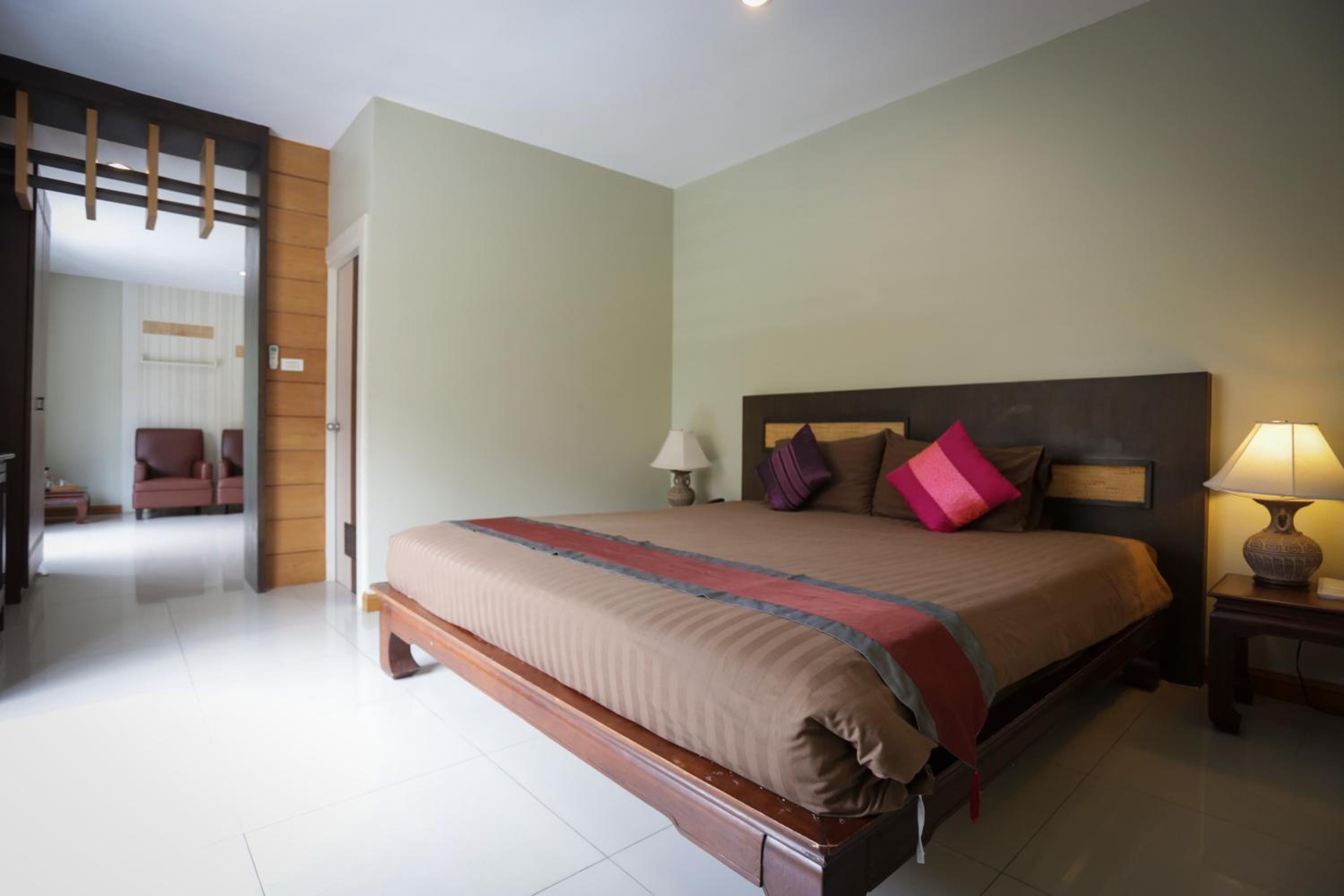 One-Bedroom Suite