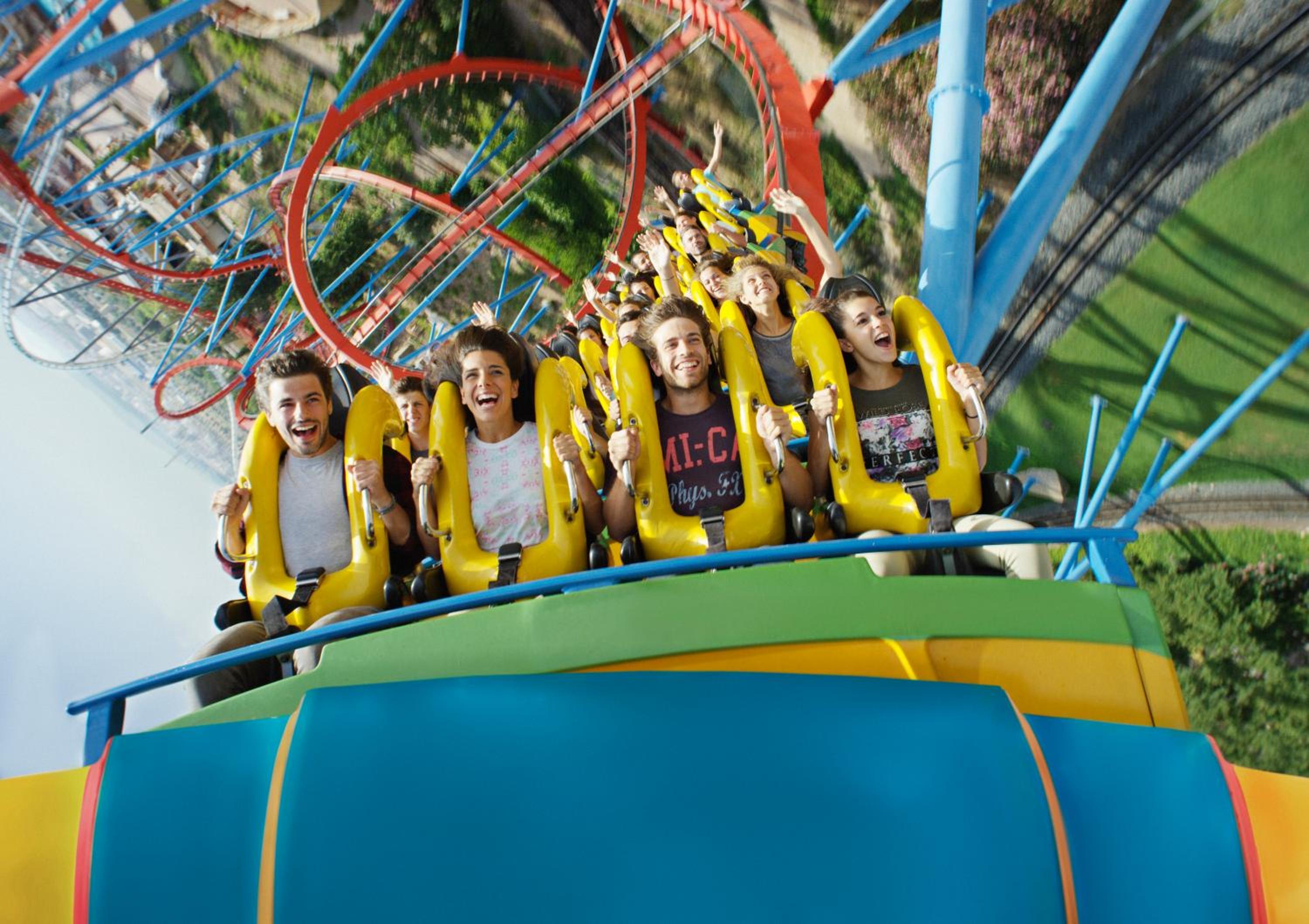 Deluxe Superior (2 adults) with Unlimited access + Express Wristband to PortAventura Park & Ferrai Land photo 3