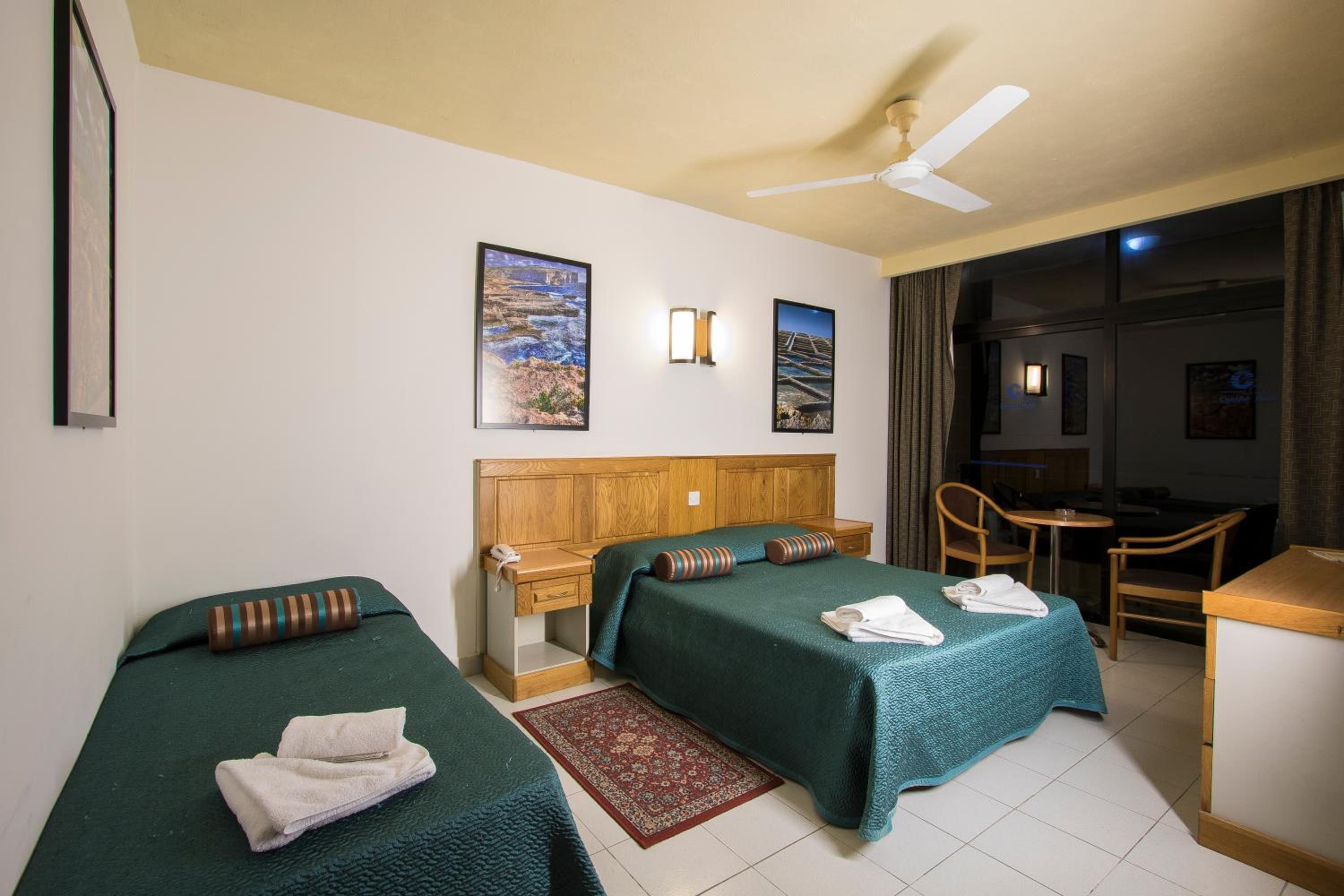 Triple Room
