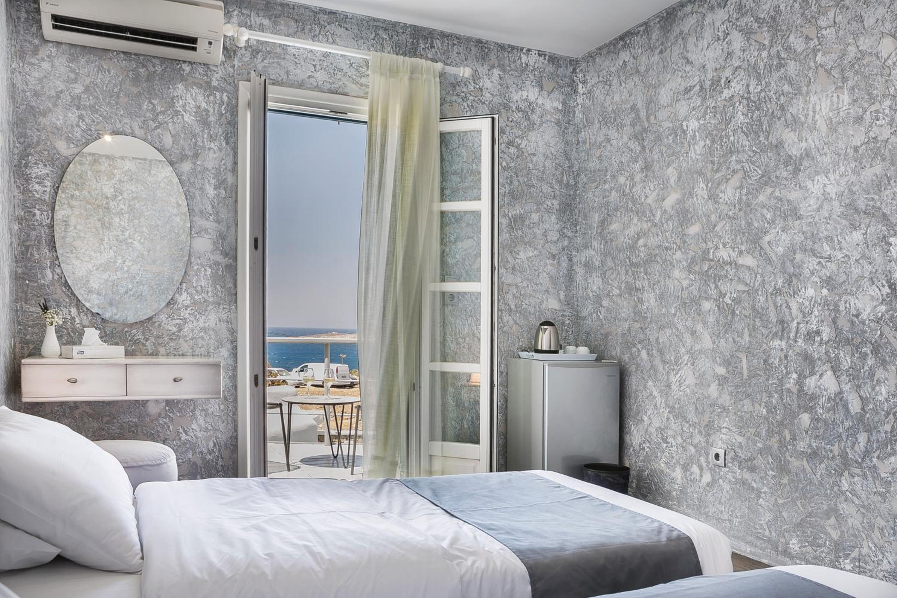 Double or Twin Room with Sea View photo 1