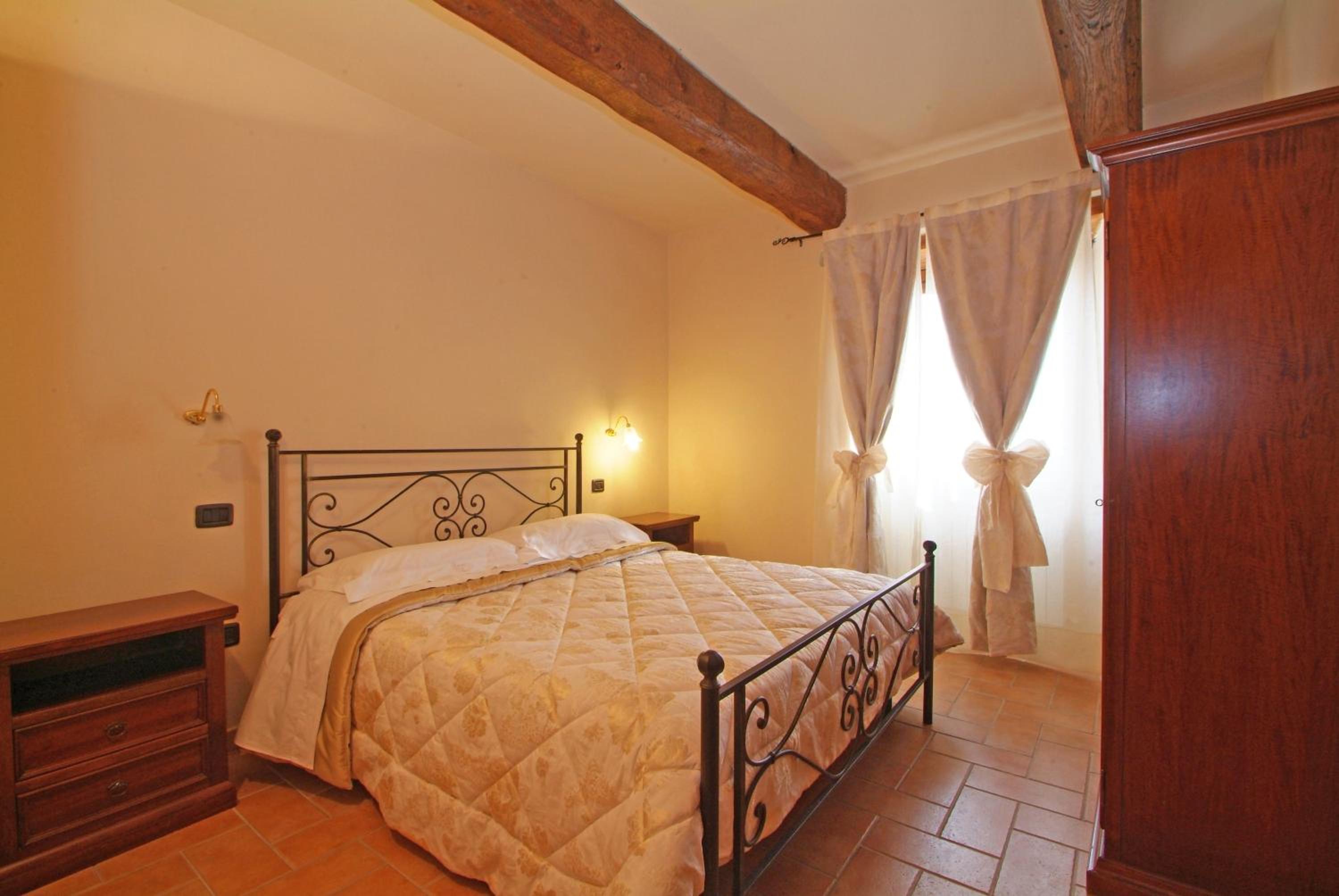 One-Bedroom Apartment (4 Adults) photo 1
