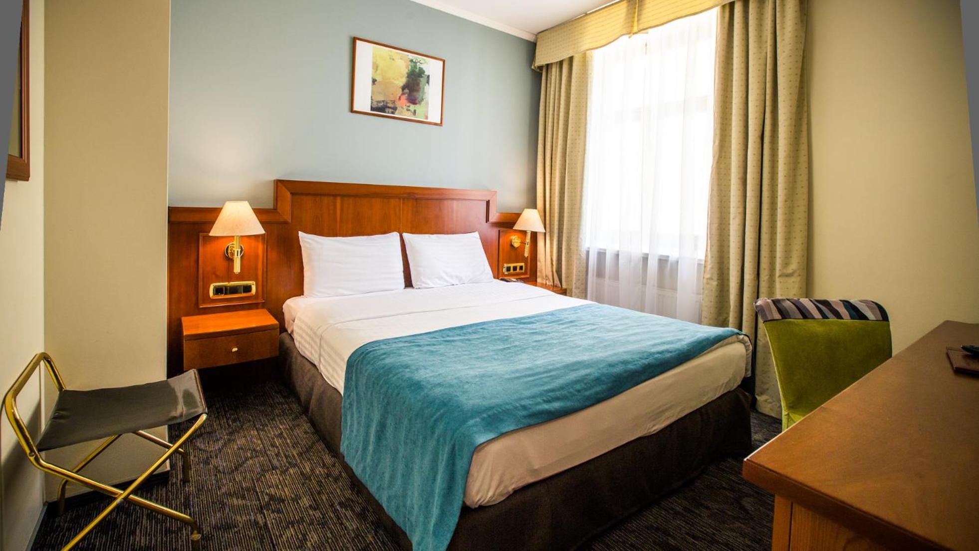 Standard Double Room - Photo 3